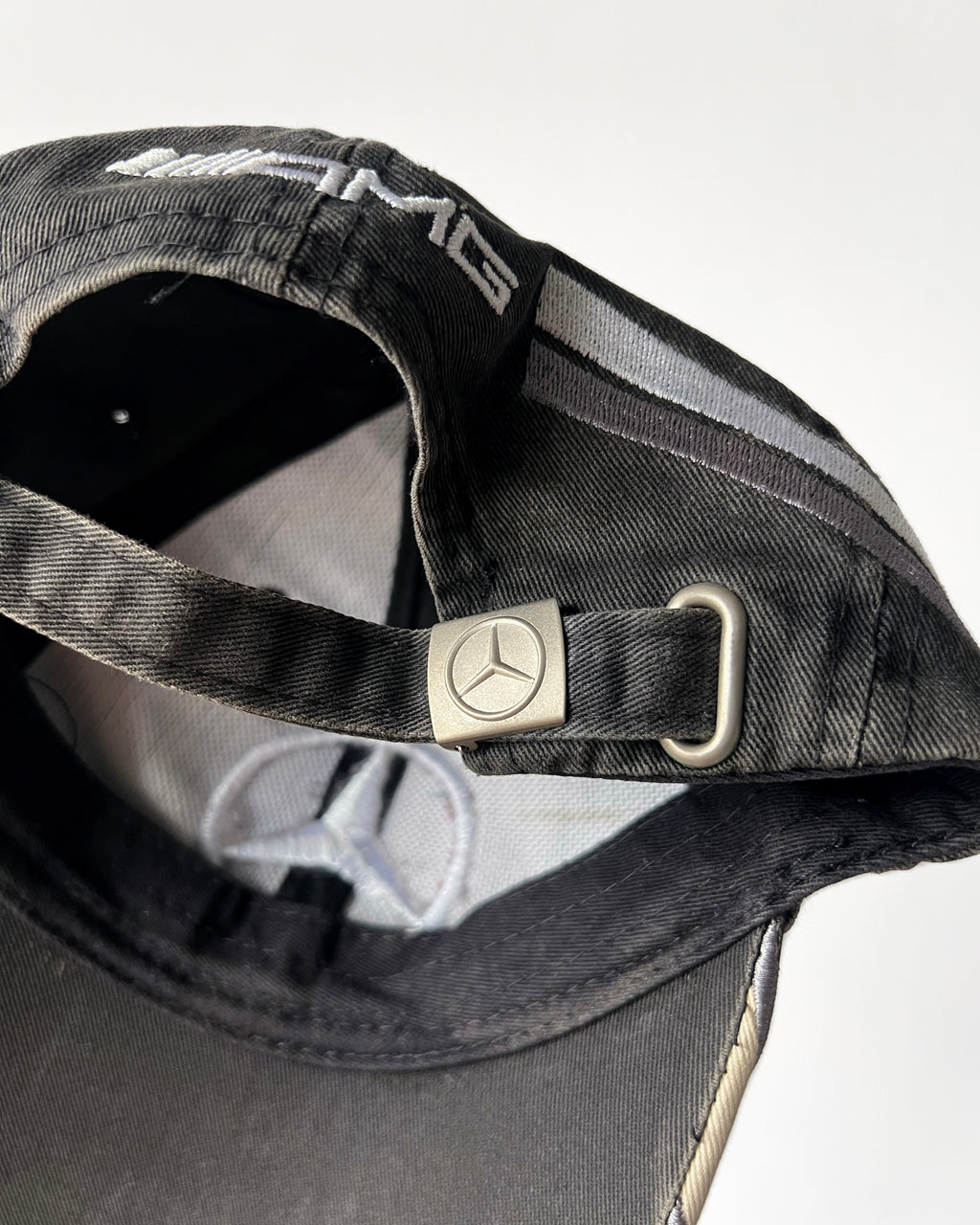 2000S FADED MERCEDES AMG CAP (OS)