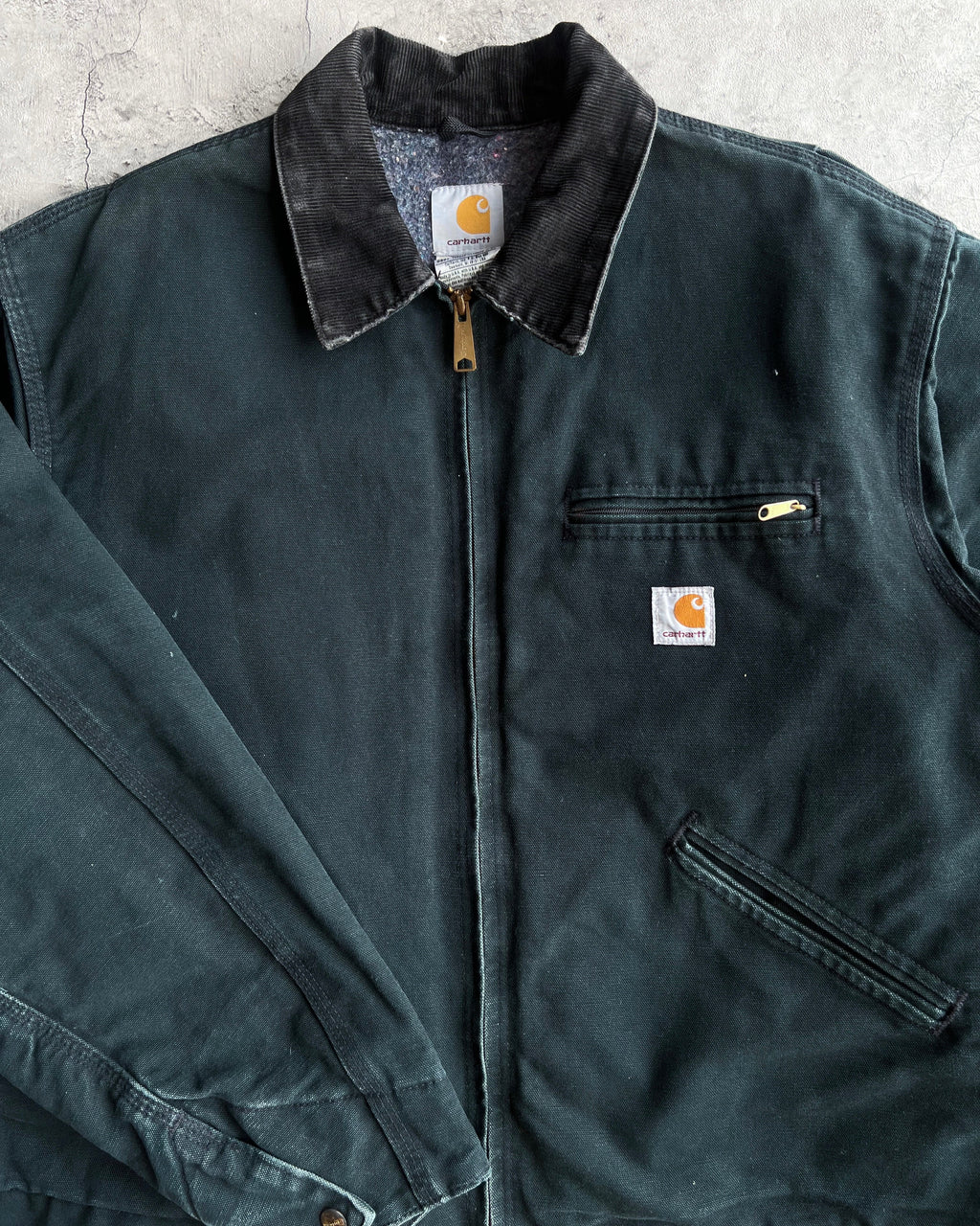 1990S BLACK/MOSS GREEN CARHARTT DETROIT WORK JACKET (L/XL)