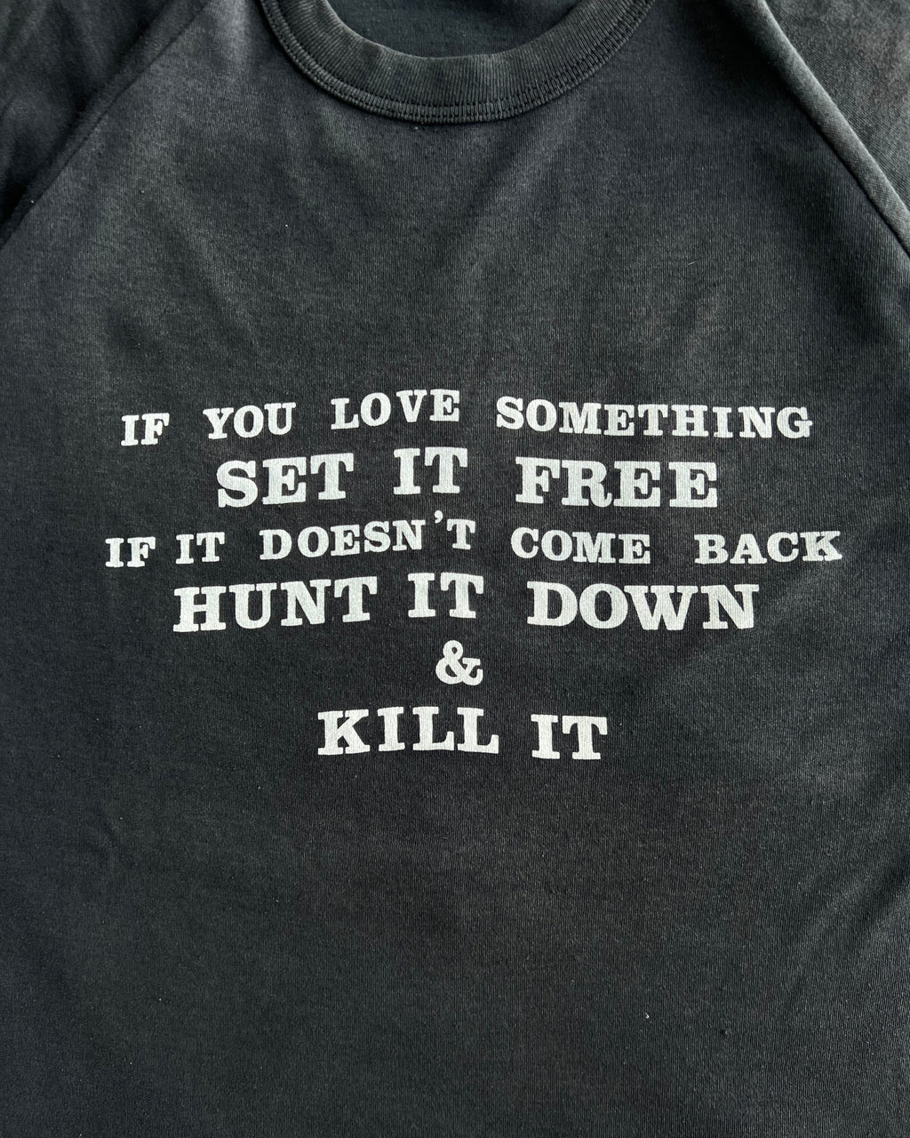 1980S 'SET IT FREE, HUNT IT DOWN & KILL IT' RAGLAN RINGER TEE (S/M)