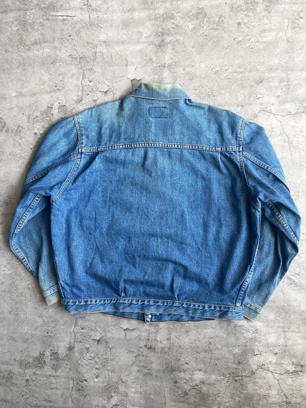 1980S FADED LEVI'S TYPE II DENIM JACKET (L/XL)