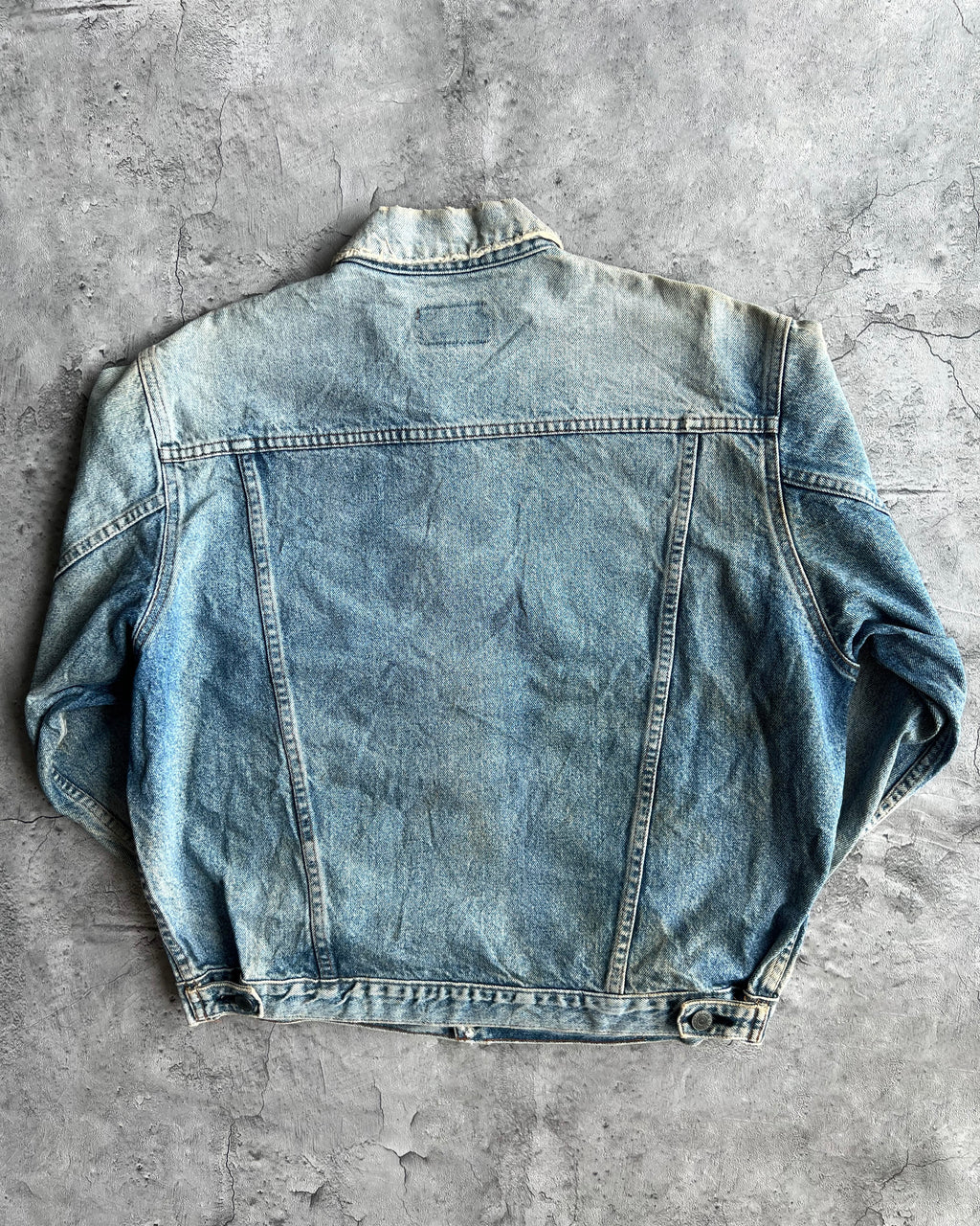1990S FADED WASHED LEVI'S TYPE III DENIM TRUCKER JACKET (XL)