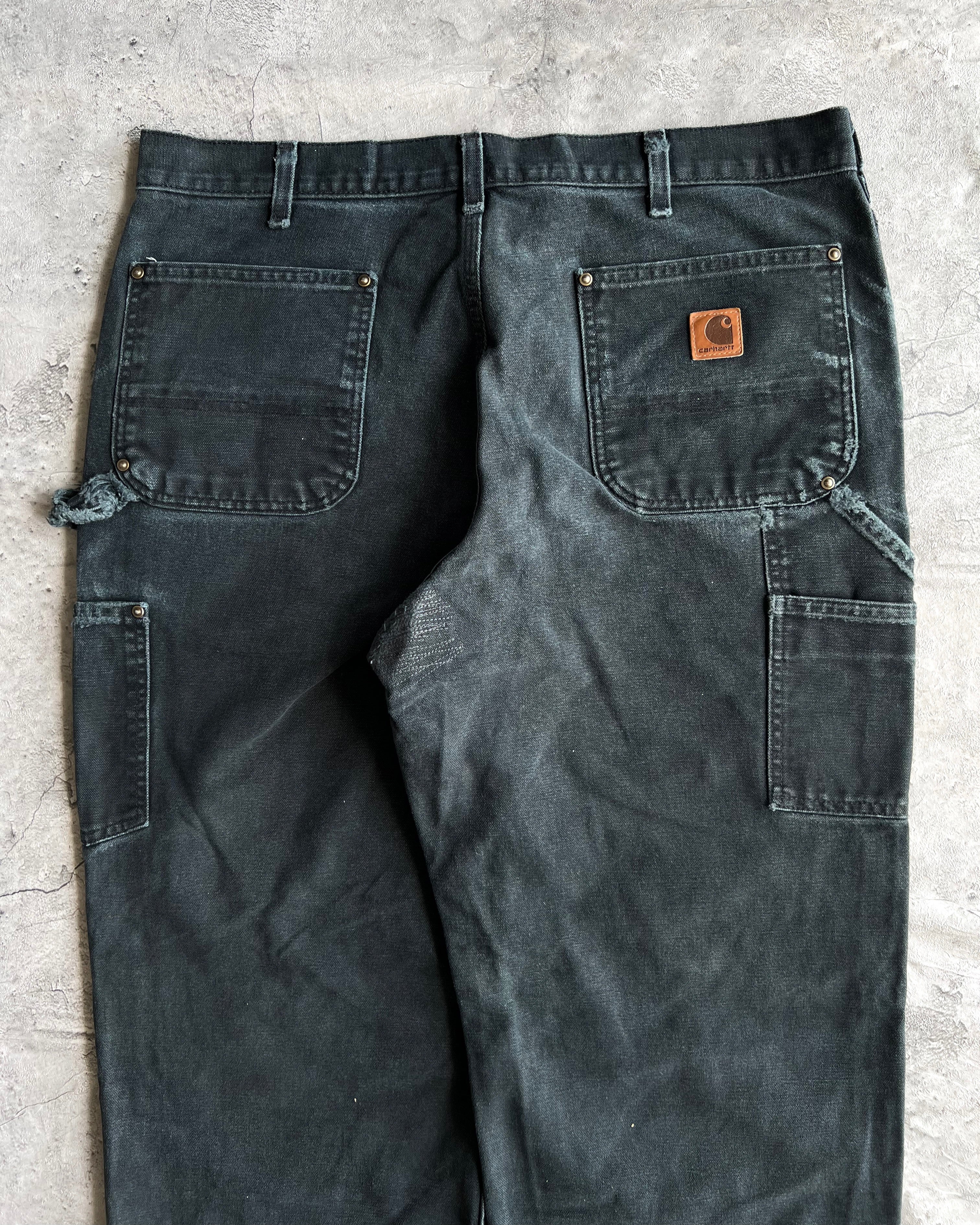 1990S FADED BLACK CARHARTT REPAIRED DOUBLE KNEE PANTS (36X30)