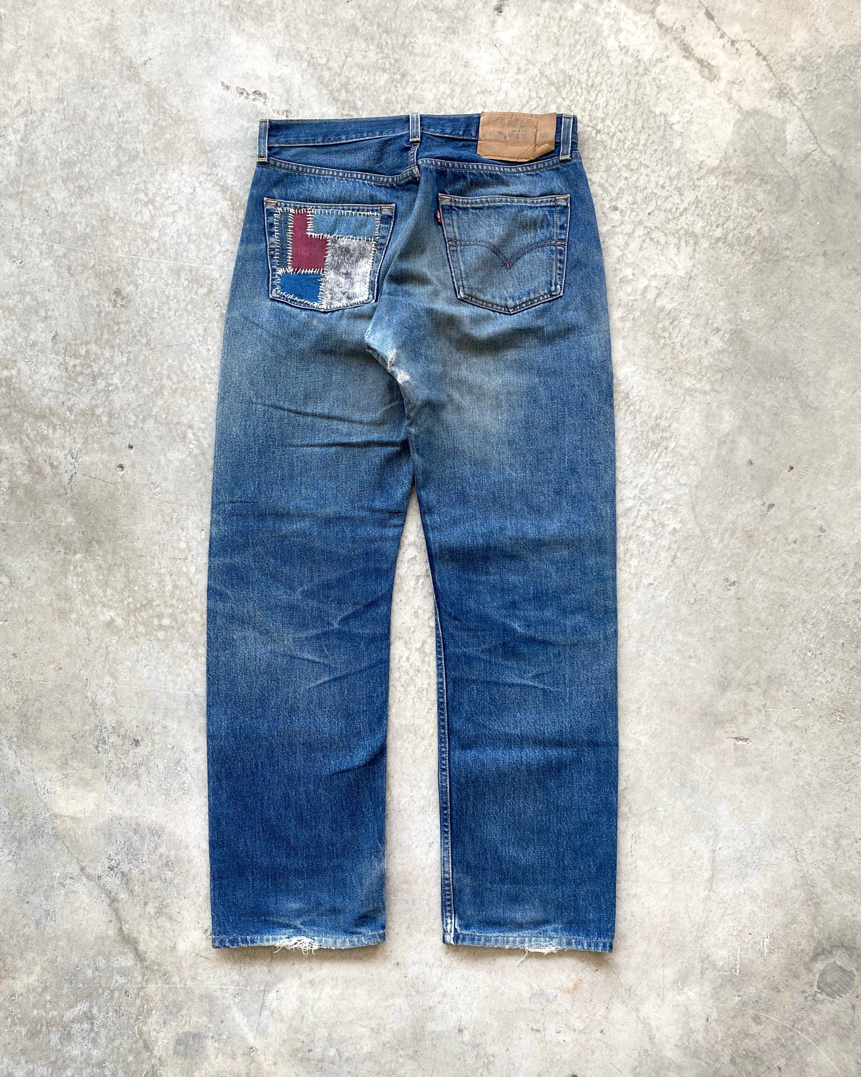 1990S SASHIKO PATCHED LEVI'S 501 JEANS (33X32)