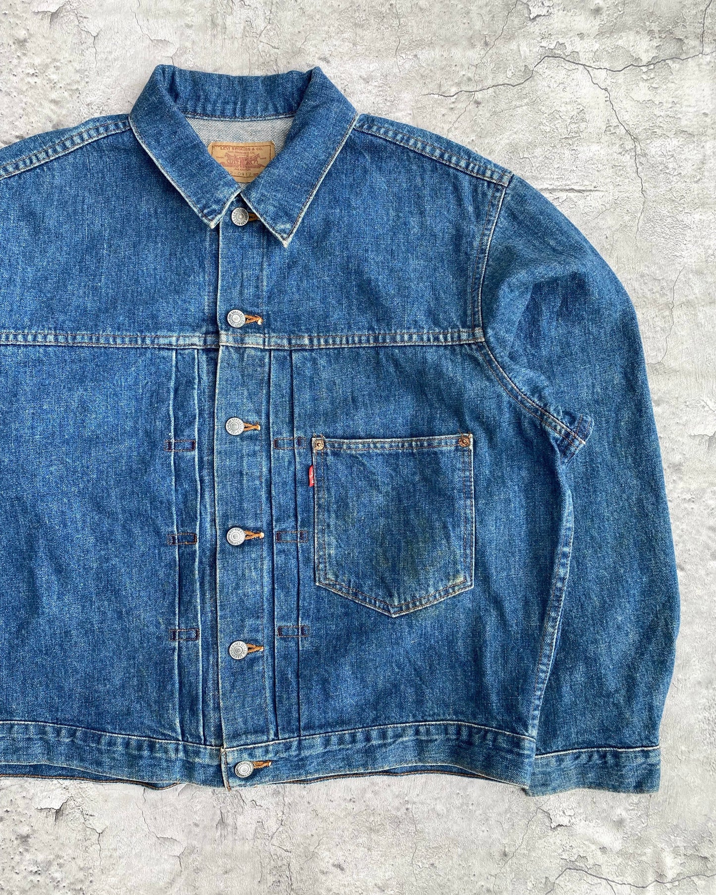 1980S MEDIUM WASHED LEVI'S BIG E TYPE 1 DENIM JACKET (L/XL)