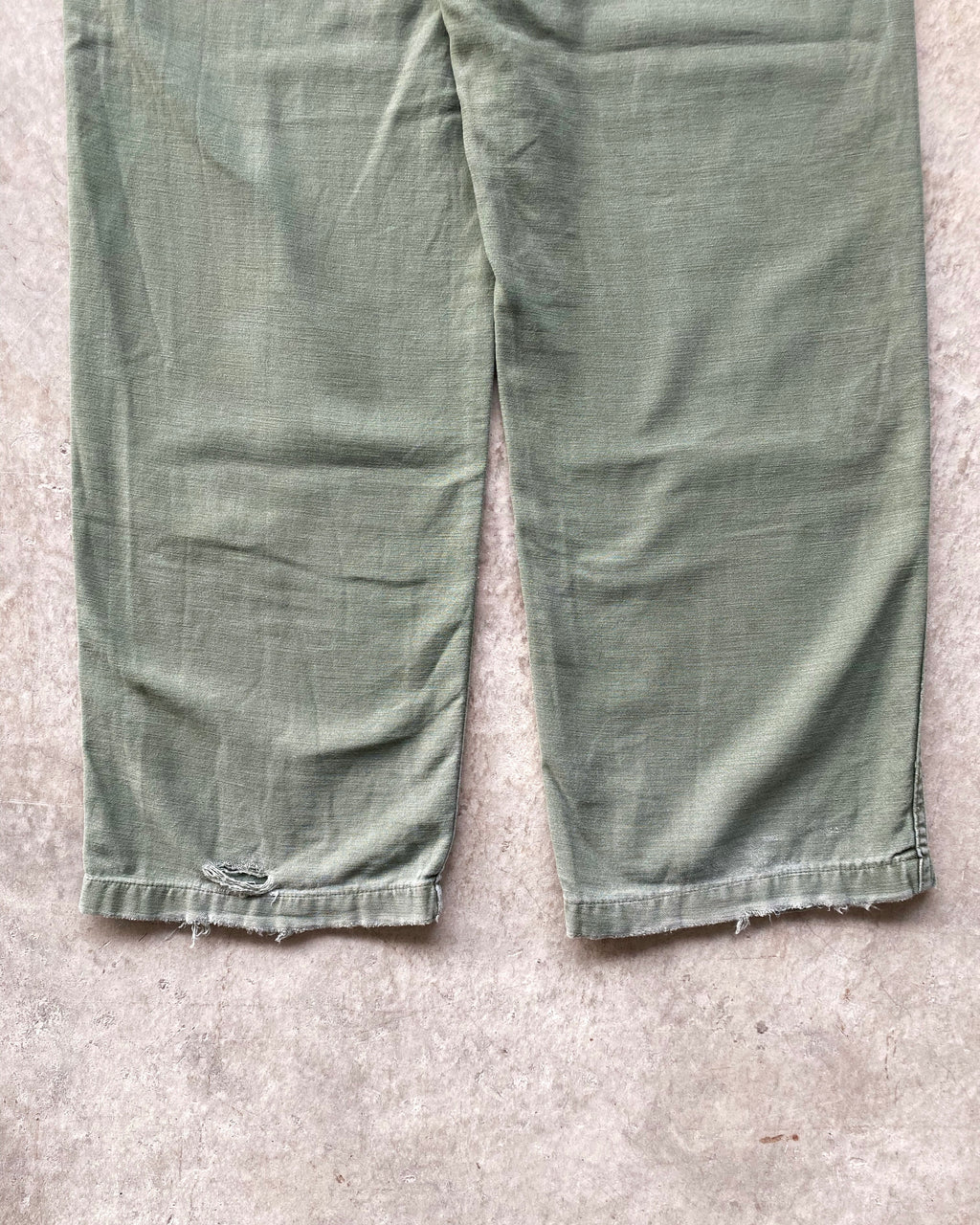 1960S FADED OG-107 TYPE I SATEEN FATIGUE TROUSERS (30X33)