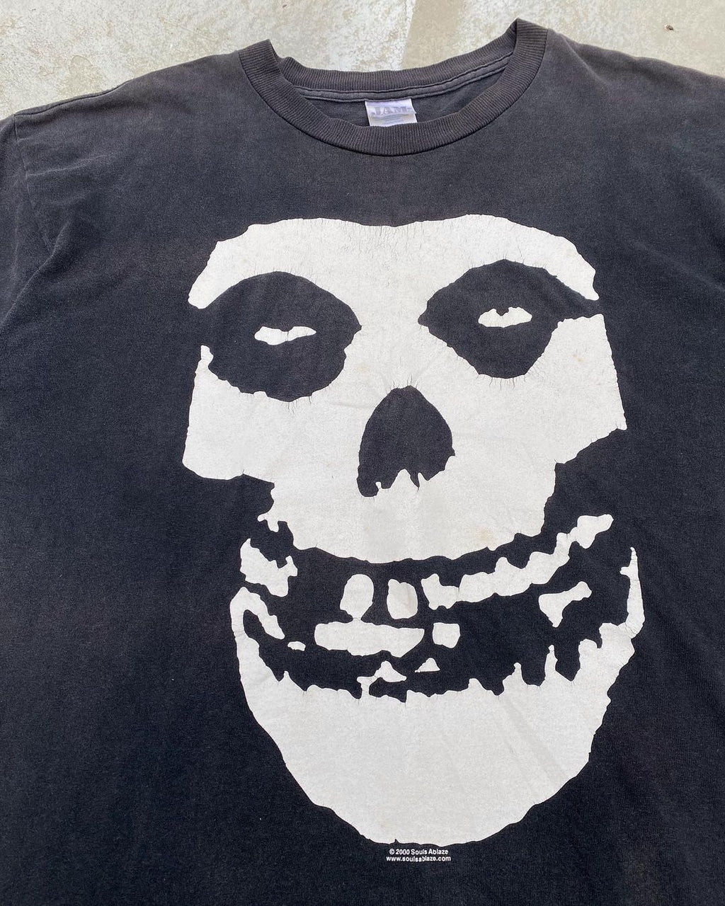 2000 Sun Faded Misfits Skull Tee