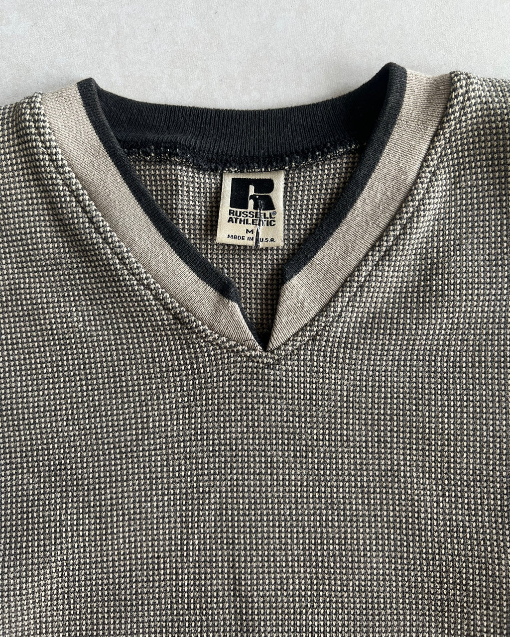 1990S EARTH TONE RUSSELL WAFFLE KNIT SWEATSHIRT (M)