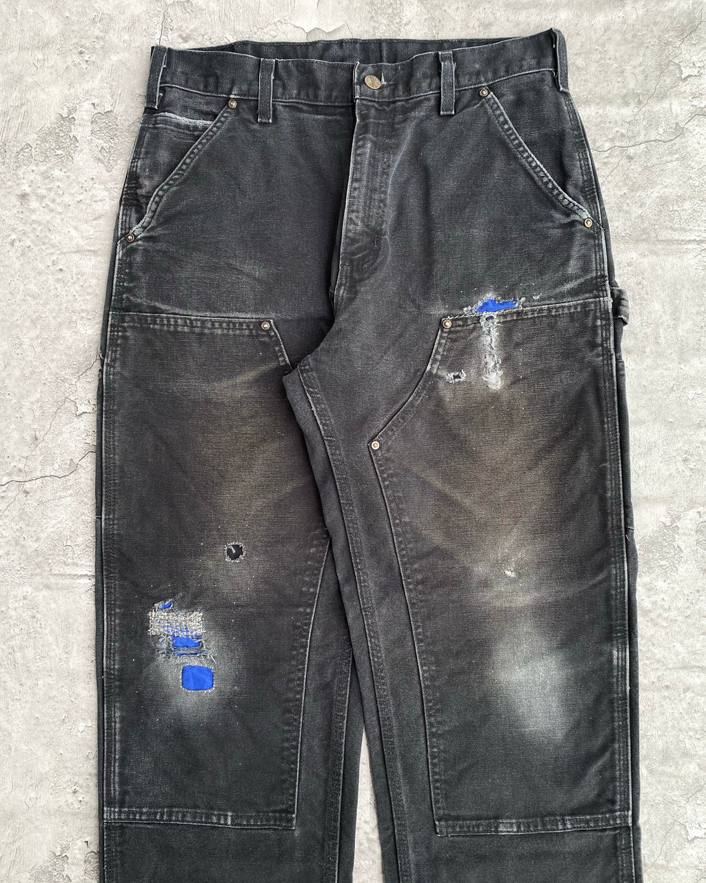 1990S FADED BLACK CARHARTT REPAIRED DOUBLE KNEE PANTS (32X30)