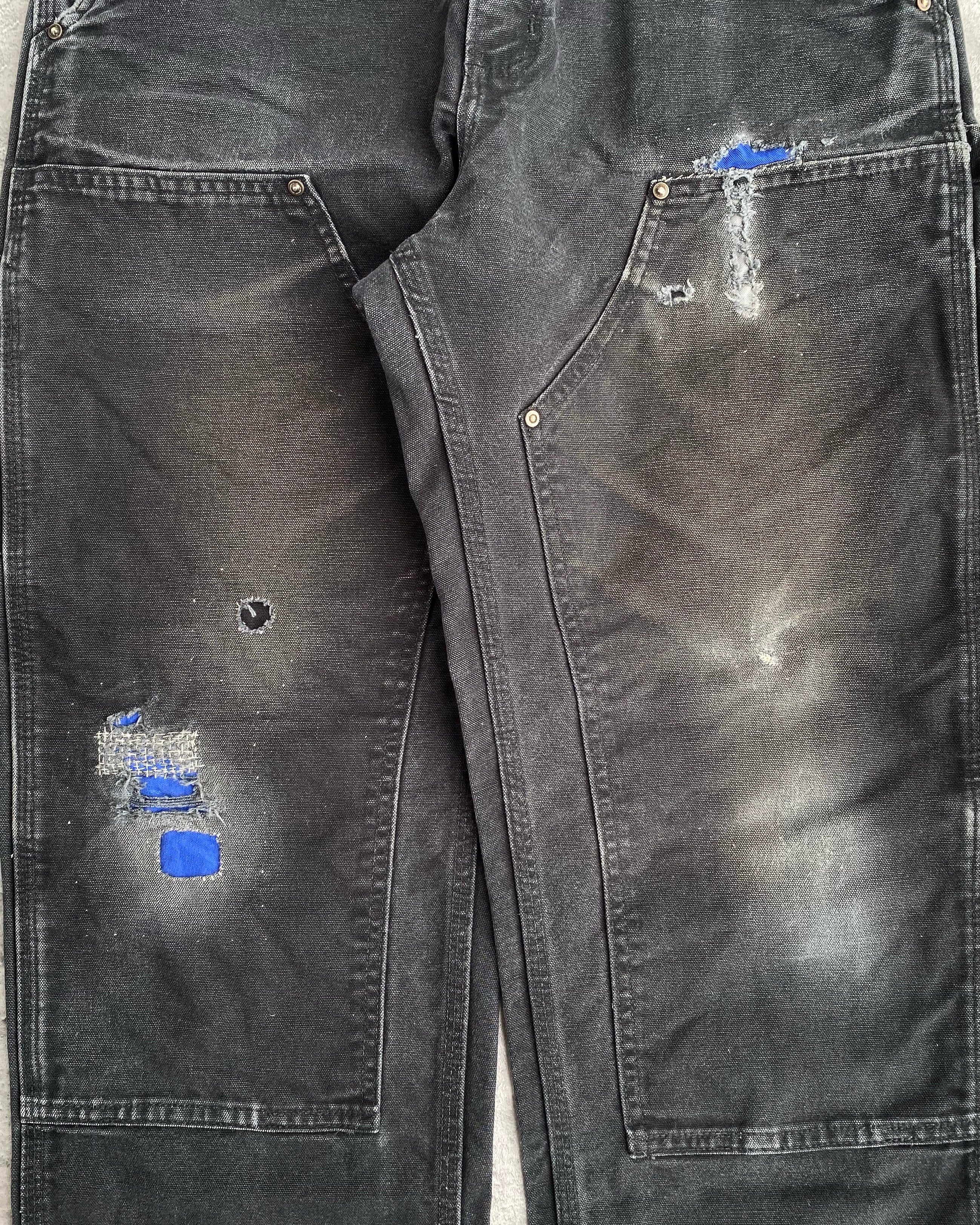1990S FADED BLACK CARHARTT REPAIRED DOUBLE KNEE PANTS (32X30)