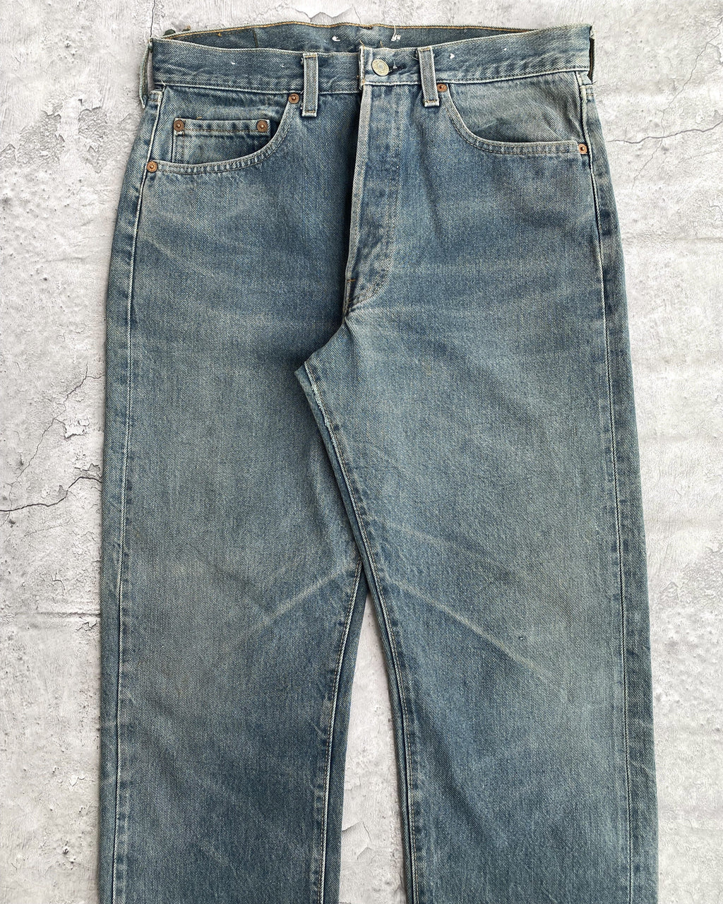 1980S BLUE/GREY DYED LEVI'S 501 SELVEDGE JEANS (33X30)