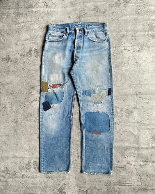 1980S FADED WASHED LEVI'S 501 PATCHED JEANS (33x38)