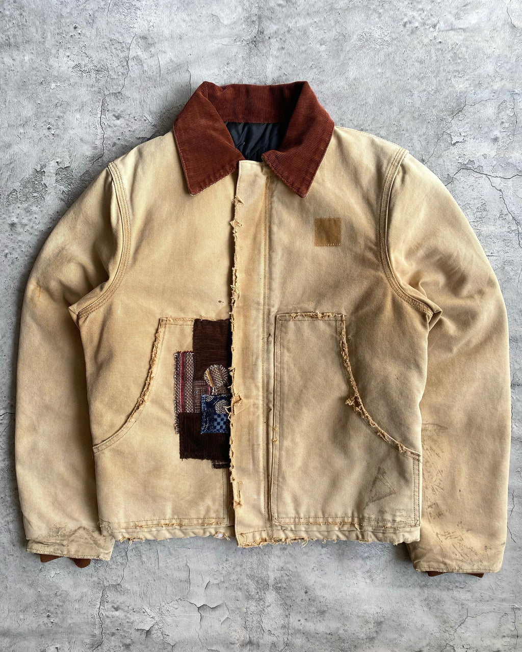 1990S SUN FADED CARHARTT PATCHED ARCTIC WORK JACKET (S/M)