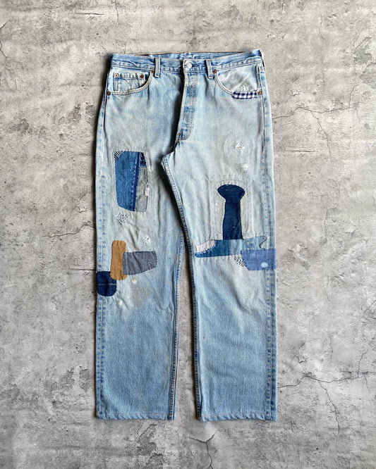 1990S FADED WASHED LEVI'S 501 PATCHED JEANS (34X34)