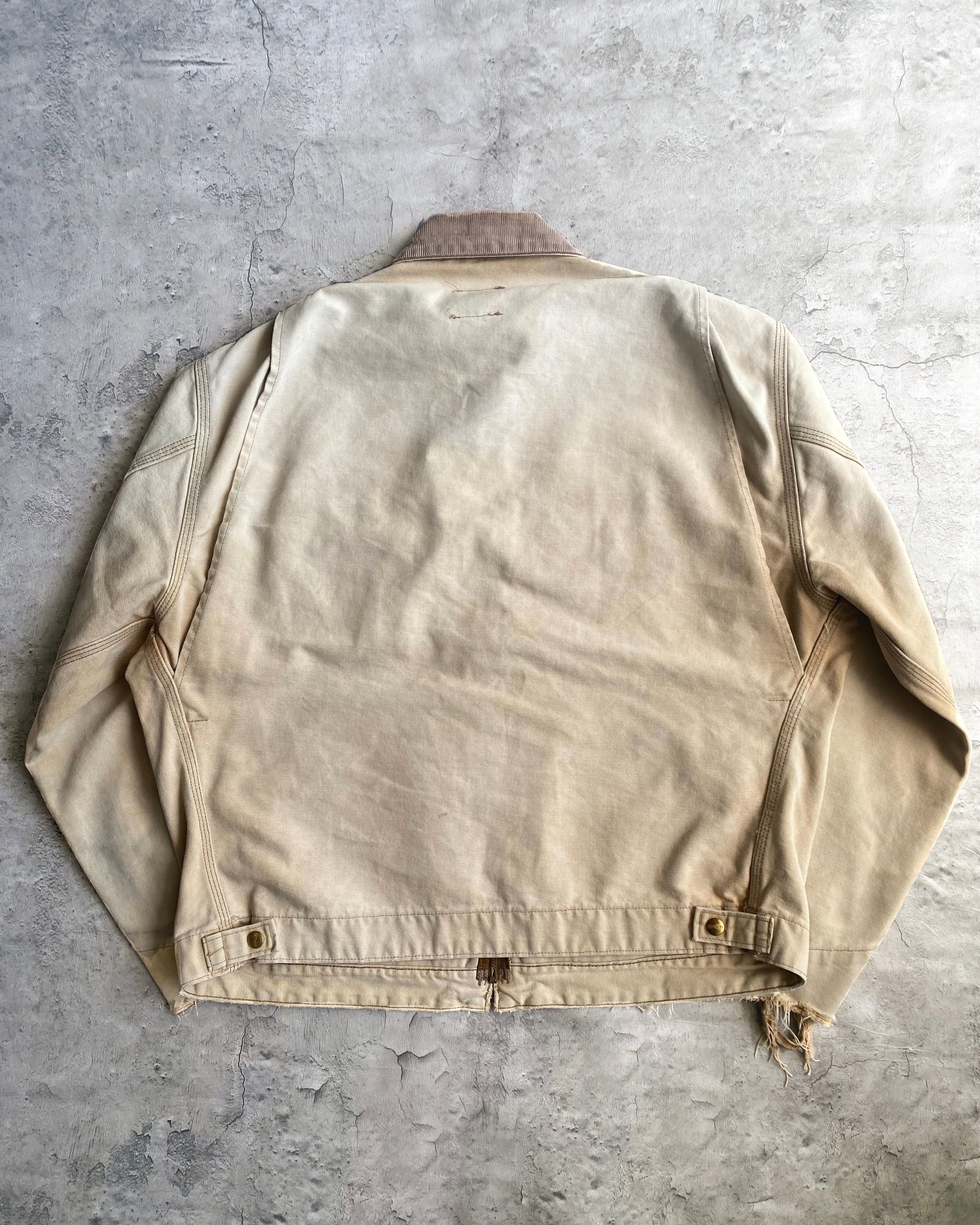 1990S FADED CARHARTT PATCHED DETROIT JACKET (L-XXL)