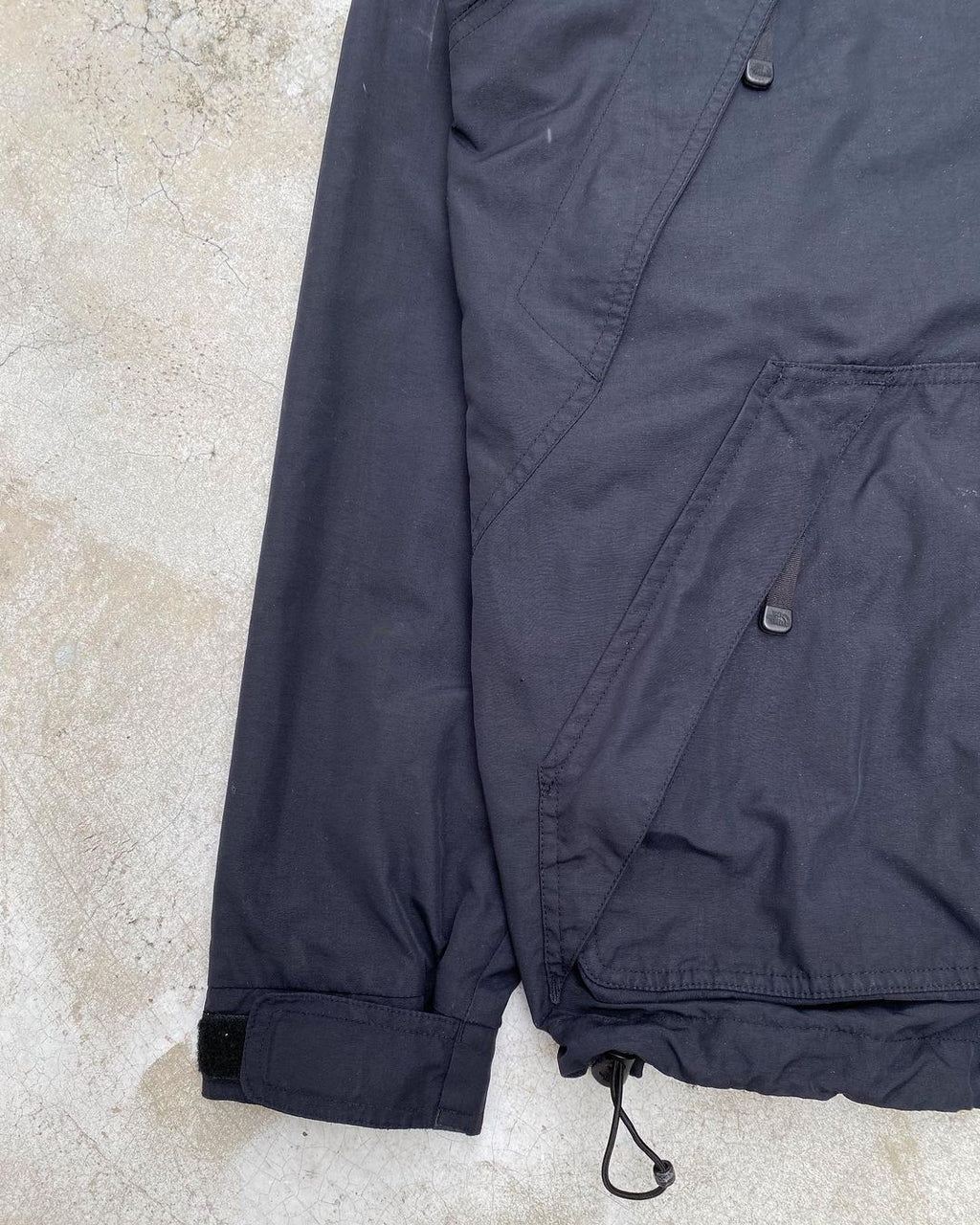 2000S THE NORTH FACE MULTI POCKETS WINDBREAKER