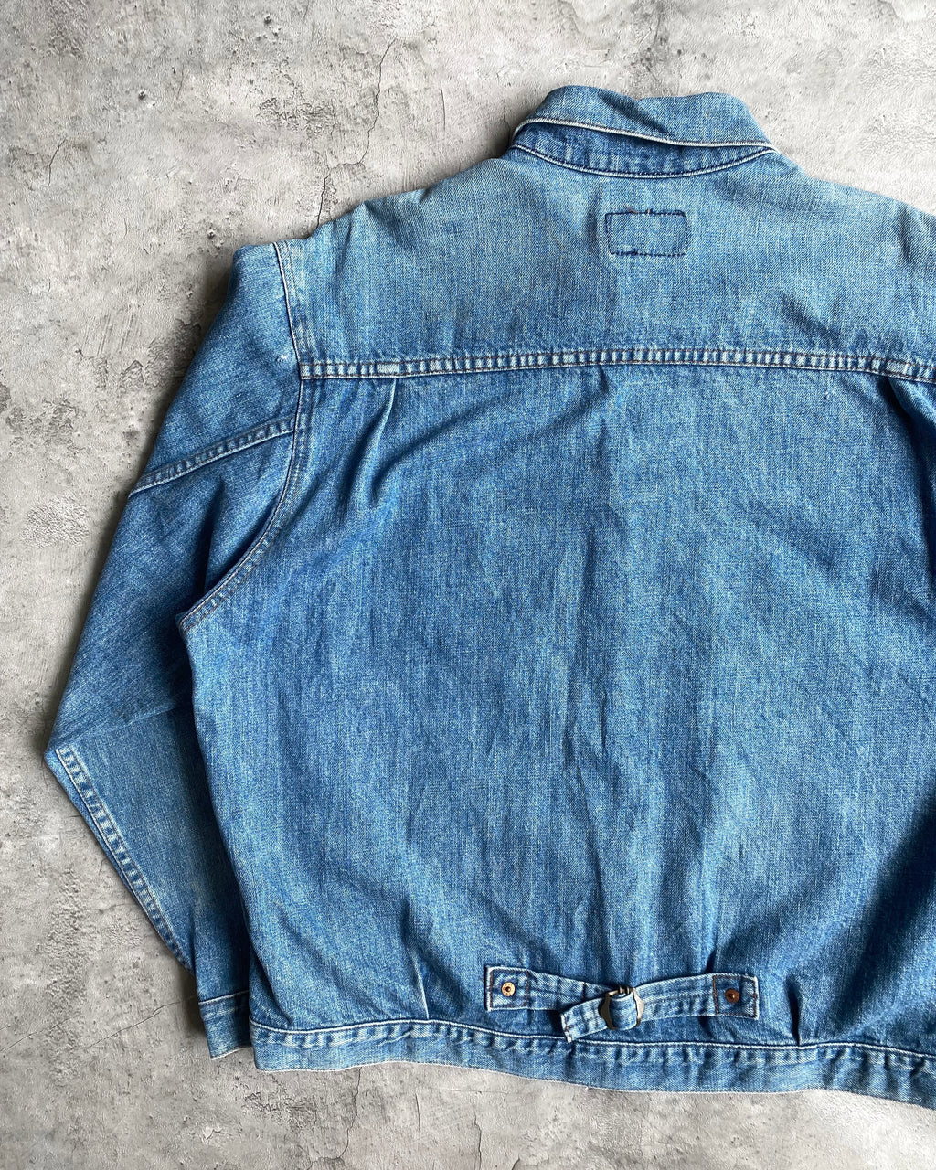 1990S FADED LEVI'S BIG E TYPE I DENIM JACKET (XL)