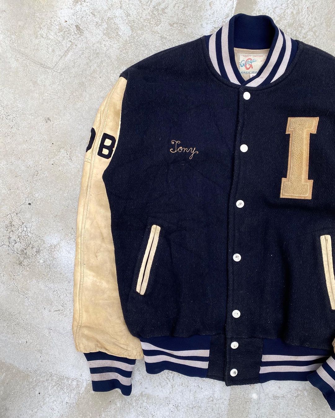 1987 ‘IMMACULATA VARSITY’ LEATHER SLEEVES VARSITY JACKET (M/L)