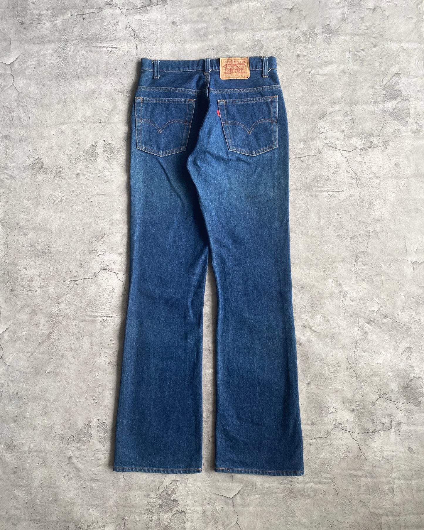 1980S DARK WASHED LEVI'S 517 FLARE JEANS (30X36)