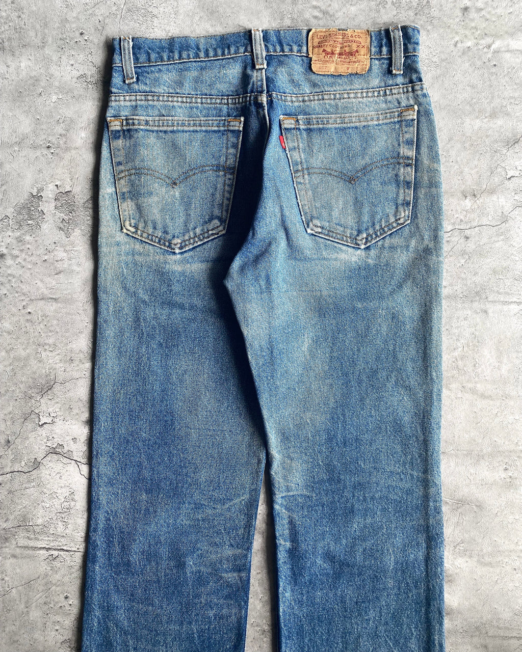 1980S MUD WASHED LEVI'S 517 RELEASED HEM JEANS (33X36)