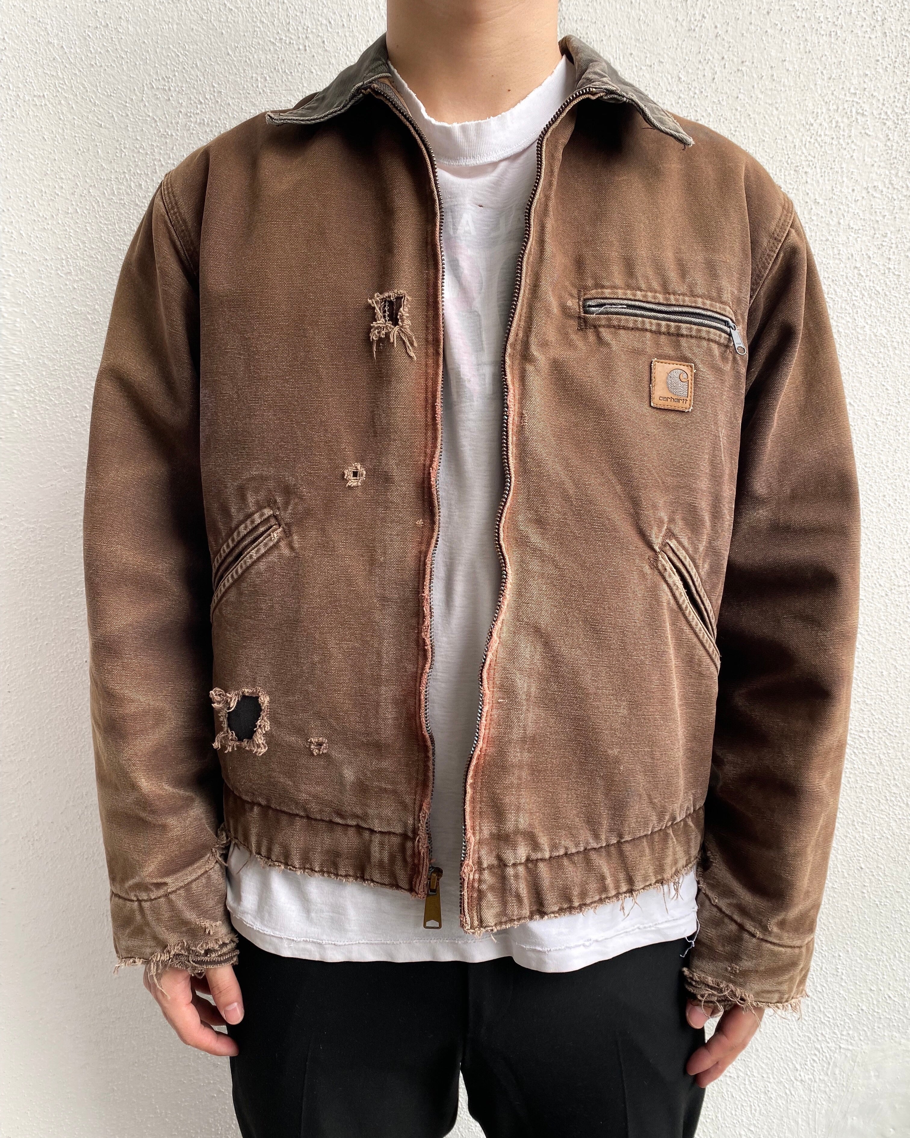 1990S SUN FADED BROWN DISTRESSED CARHARTT DETROIT JACKET (M)
