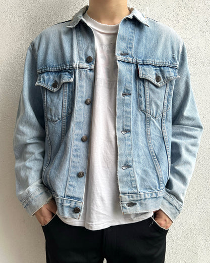 1980S LIGHT WASH LEVI'S TYPE III DENIM TRUCKER JACKET (S-L)
