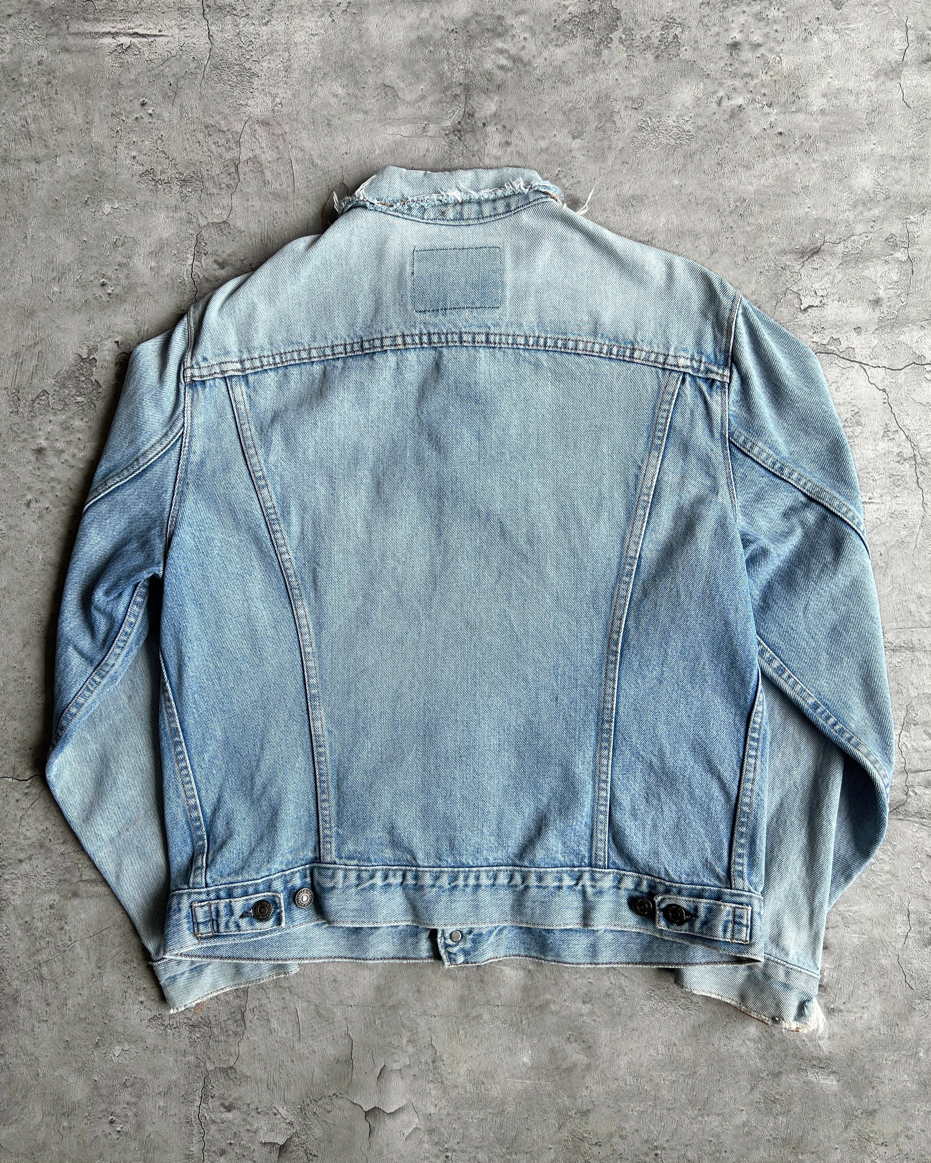 1980S LIGHT WASH LEVI'S TYPE III DENIM TRUCKER JACKET (S-L)