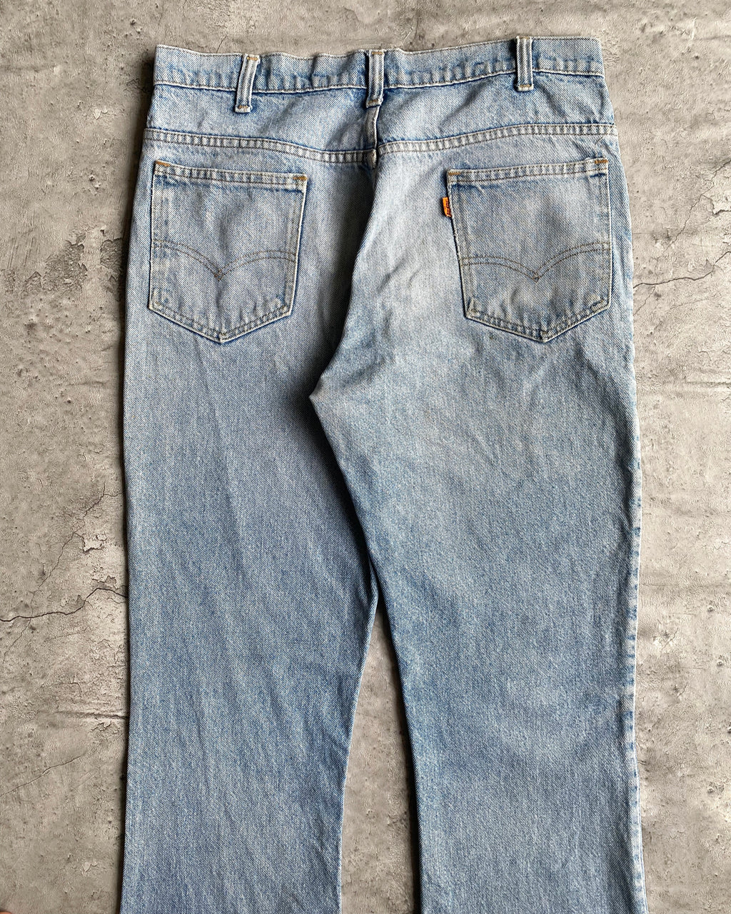 1970S LIGHT WASH LEVI'S 646 BOOTCUT JEANS (34X32)