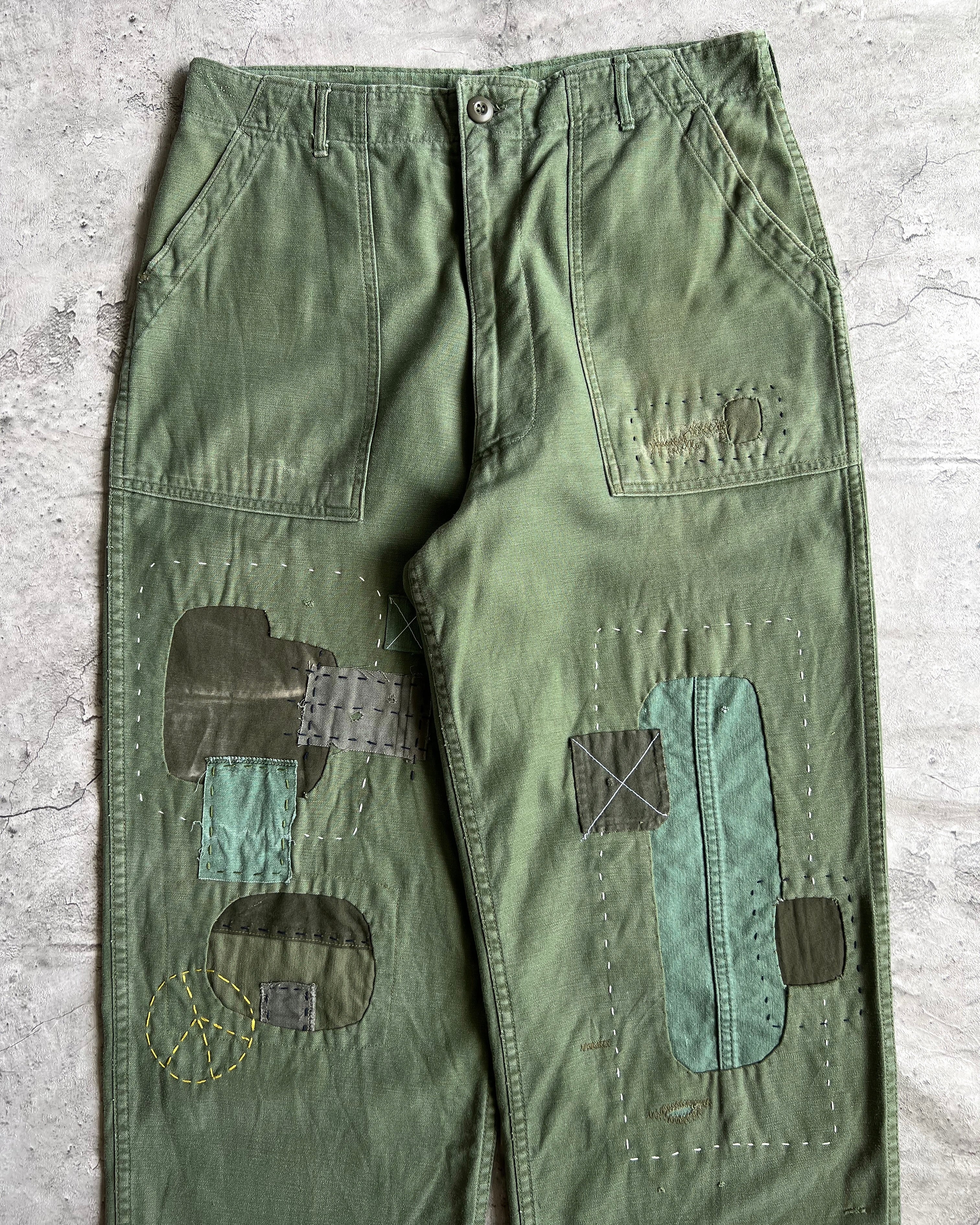 1960S PATCHED OG-107 SATEEN US ARMY TROUSERS (34-36)