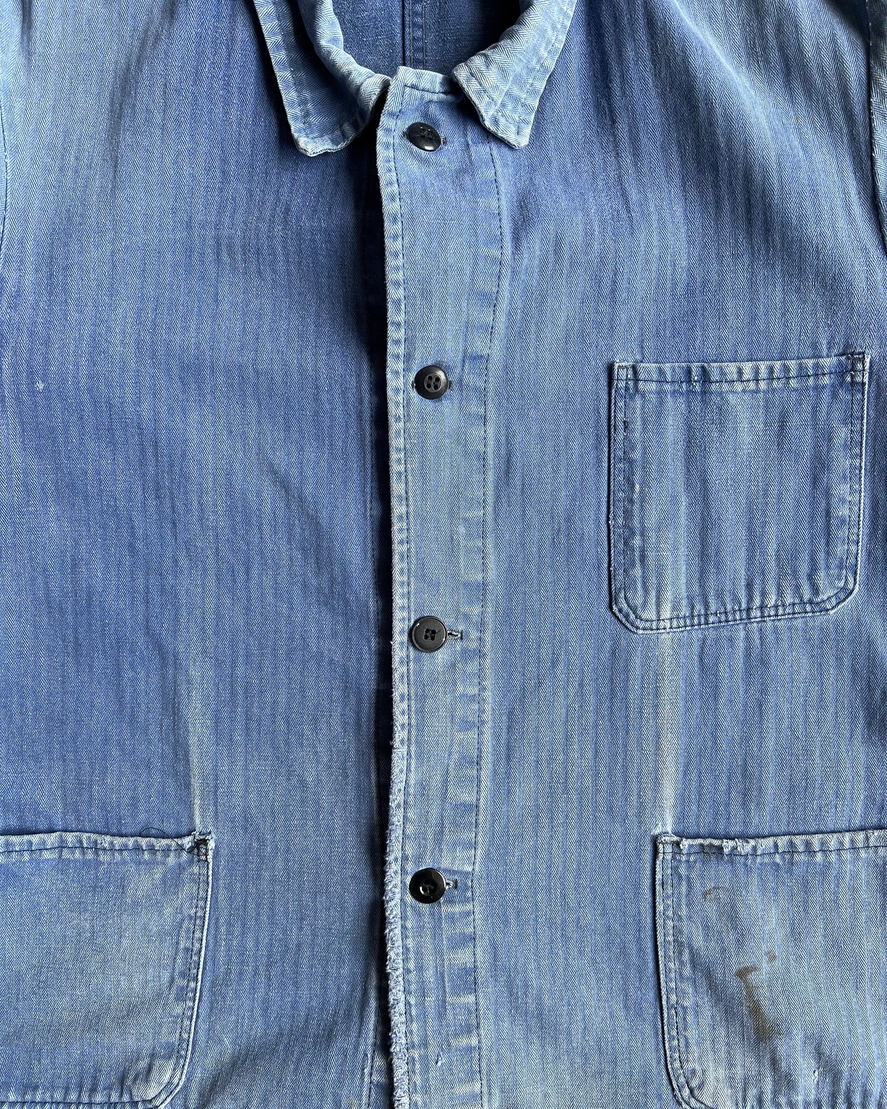 1950S SUN FADED HBT FRENCH WORK REPAIRED CHORE JACKET (L)