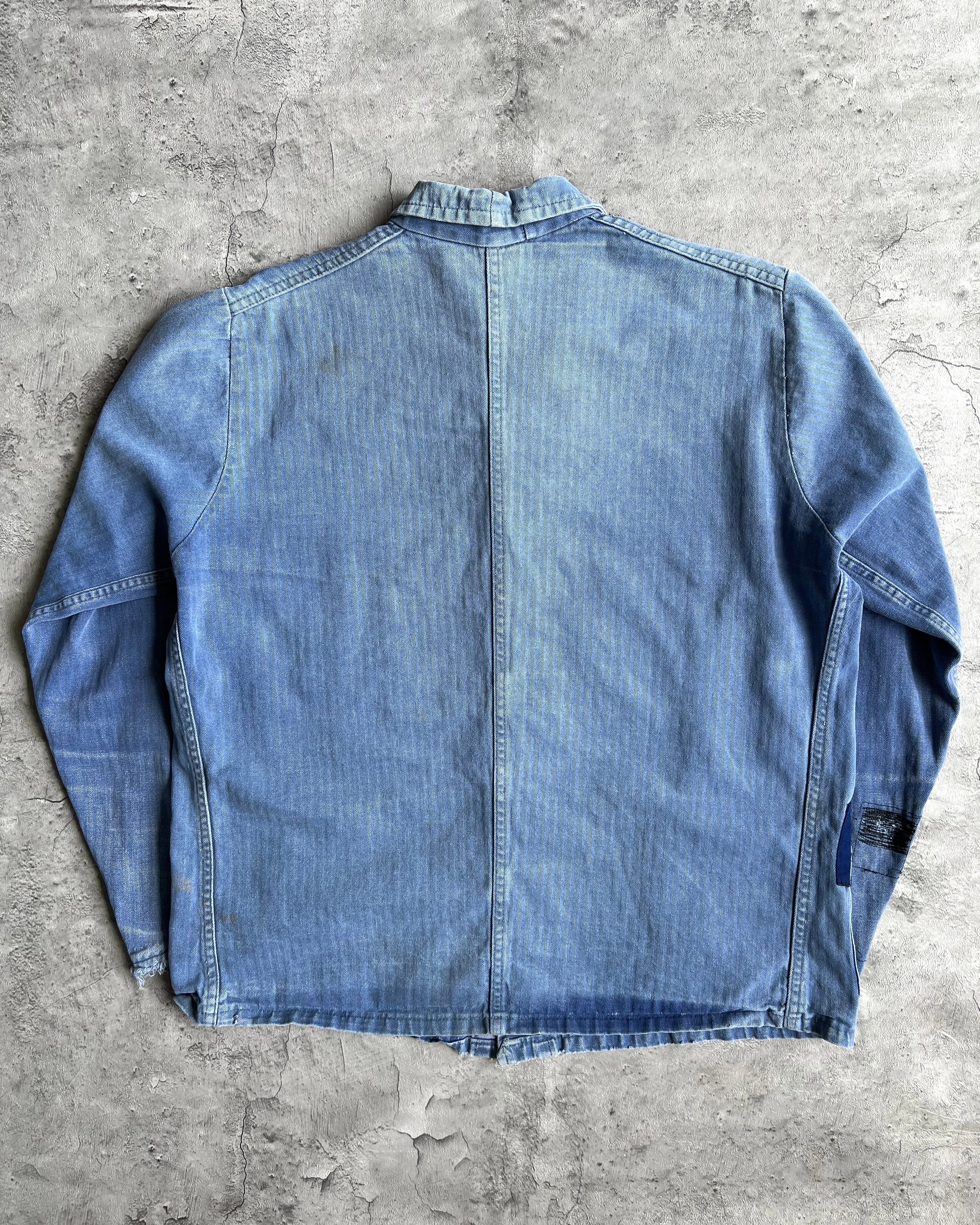 1950S SUN FADED HBT FRENCH WORK REPAIRED CHORE JACKET (L)