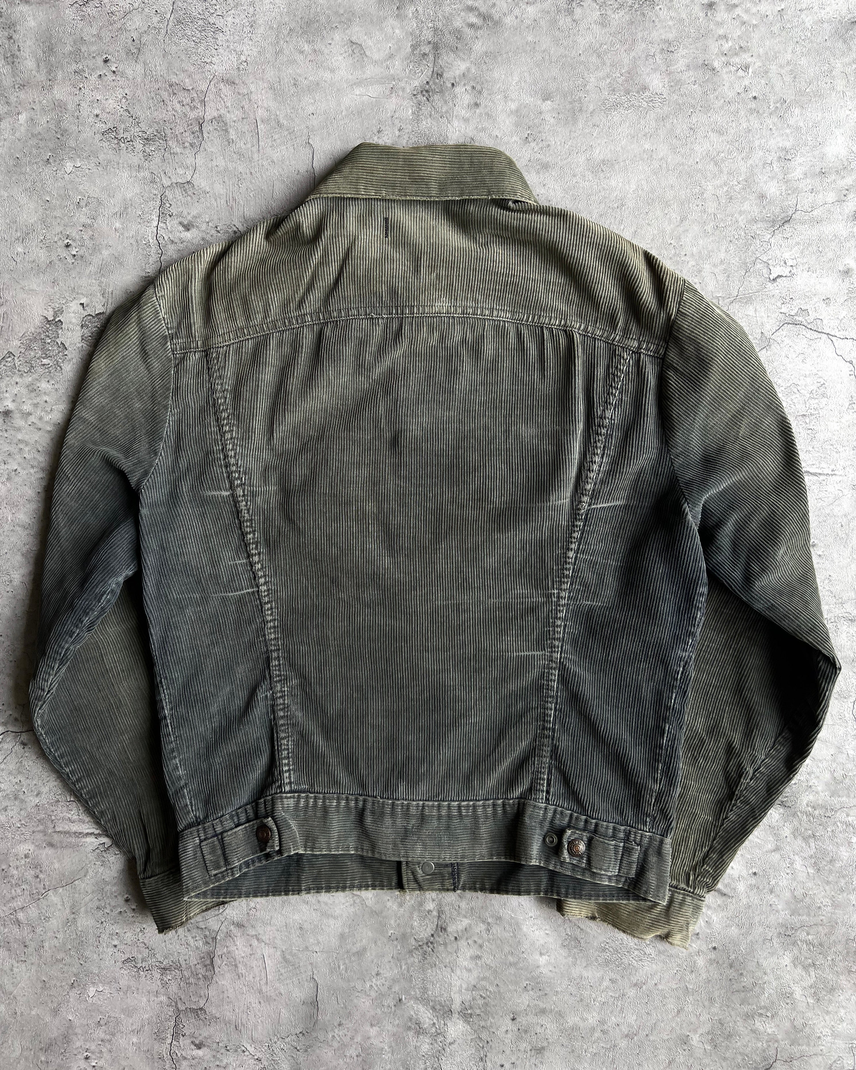 1980S SUN FADED GREEN CORDUROY LEVI'S TYPE III TRUCKER JACKET (M)