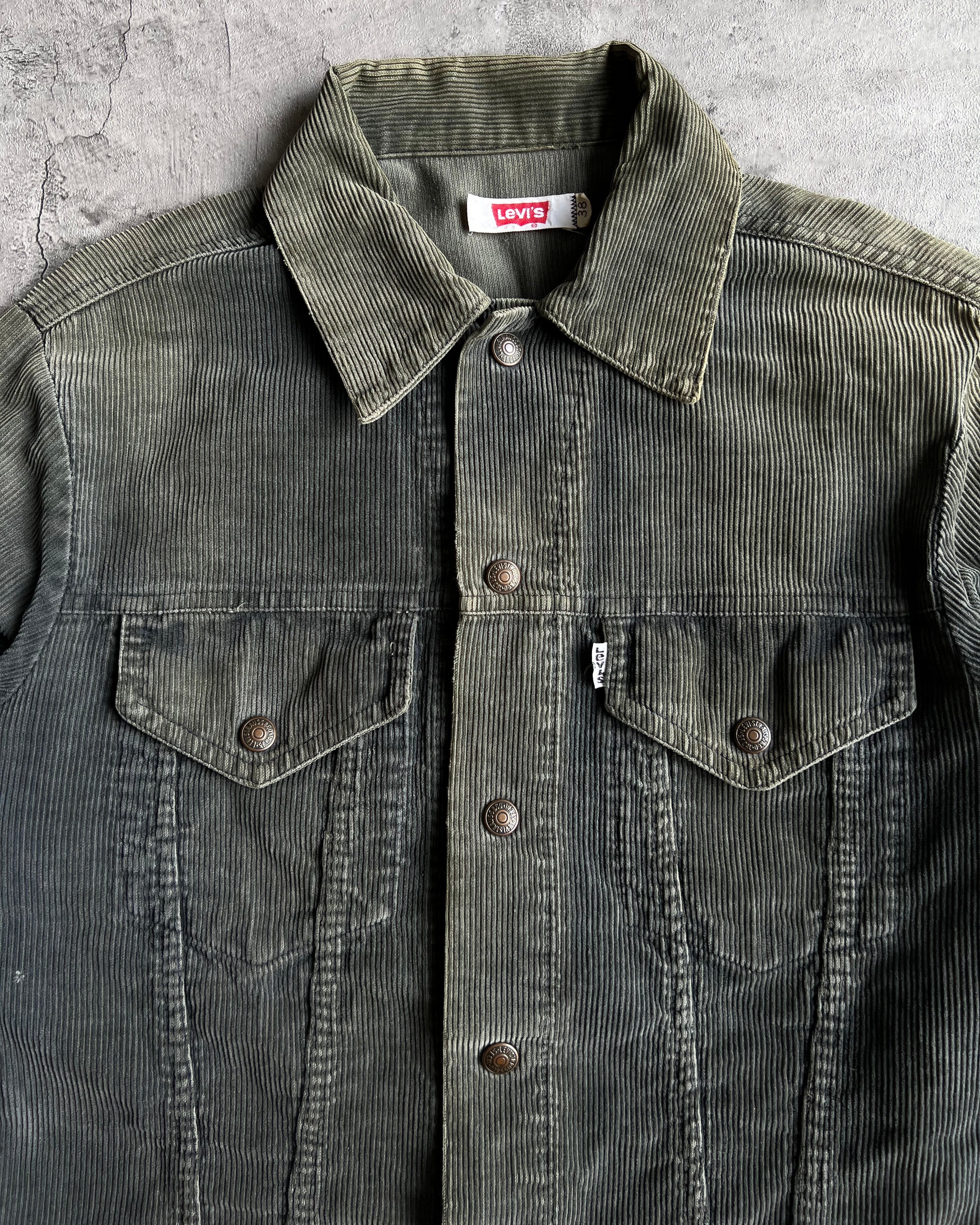 1980S SUN FADED GREEN CORDUROY LEVI'S TYPE III TRUCKER JACKET (M)
