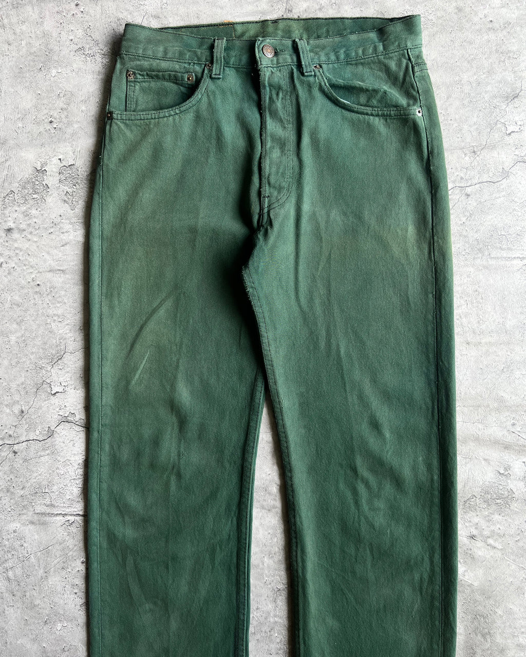 1990S FADED GREEN LEVI'S 501 RELEASED HEM JEANS (31X33)