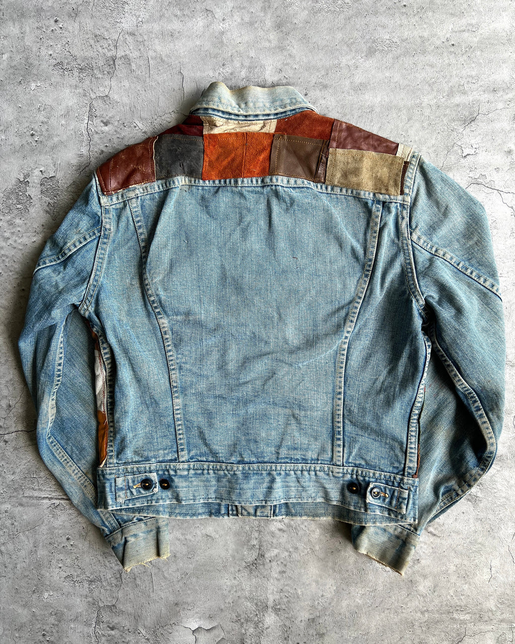 1970S LEATHER PATCHWORK LEE DENIM JACKET (M)
