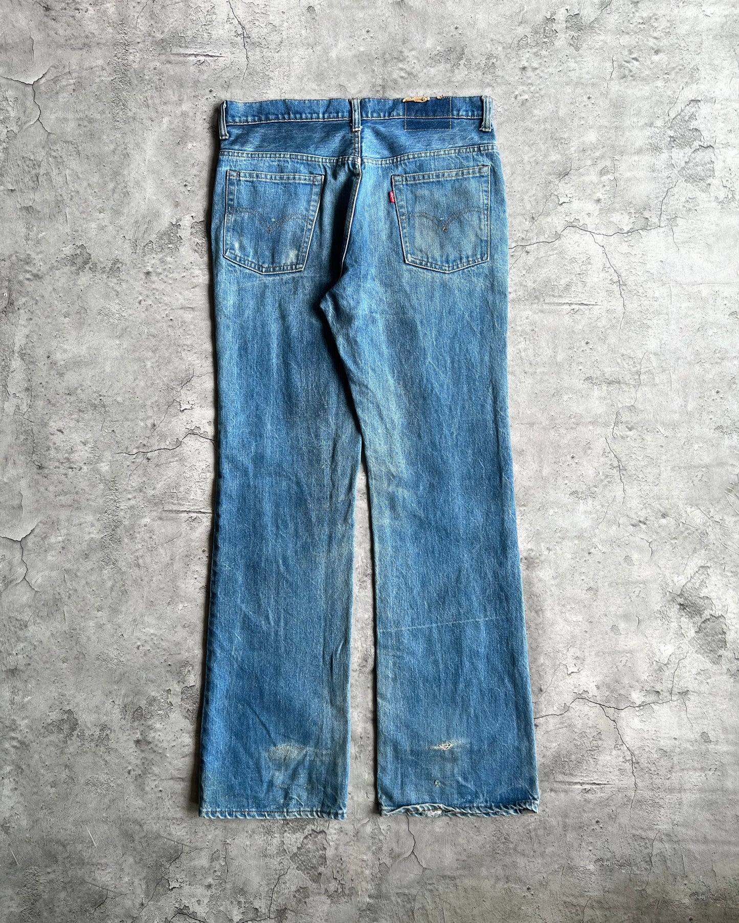 1980S MEDIUM WASHED LEVI'S 517 FLARE JEANS (34X33)