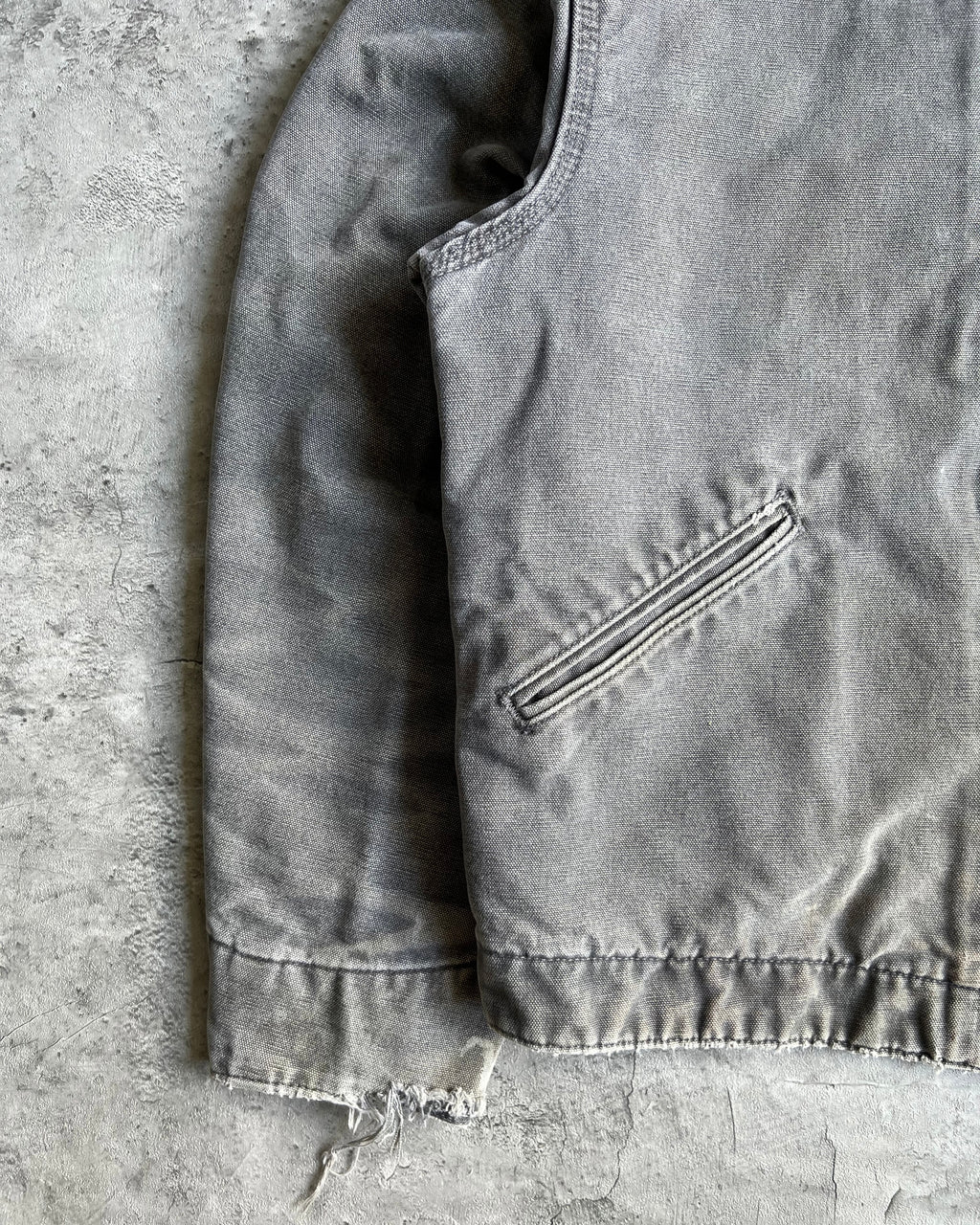 1990S FADED GREY CARHARTT DETROIT JACKET (M)