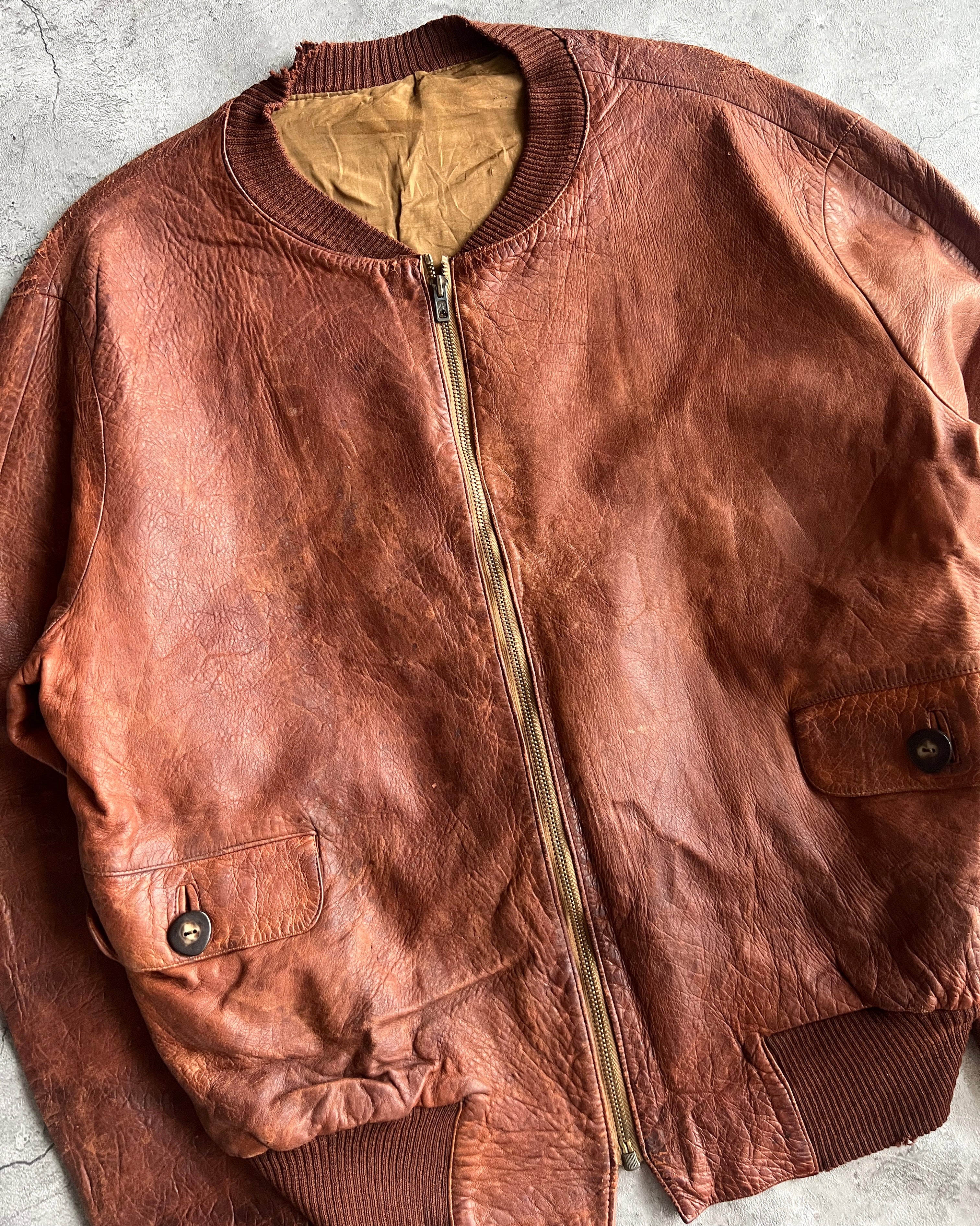 1970S FADED BROWN/MAROON LEATHER BOMBER JACKET (M/L)