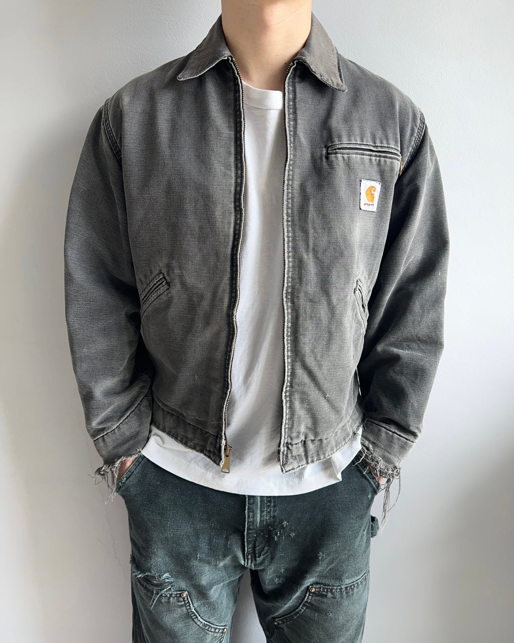 1990S FADED GREY CARHARTT DETROIT WORK JACKET (M)