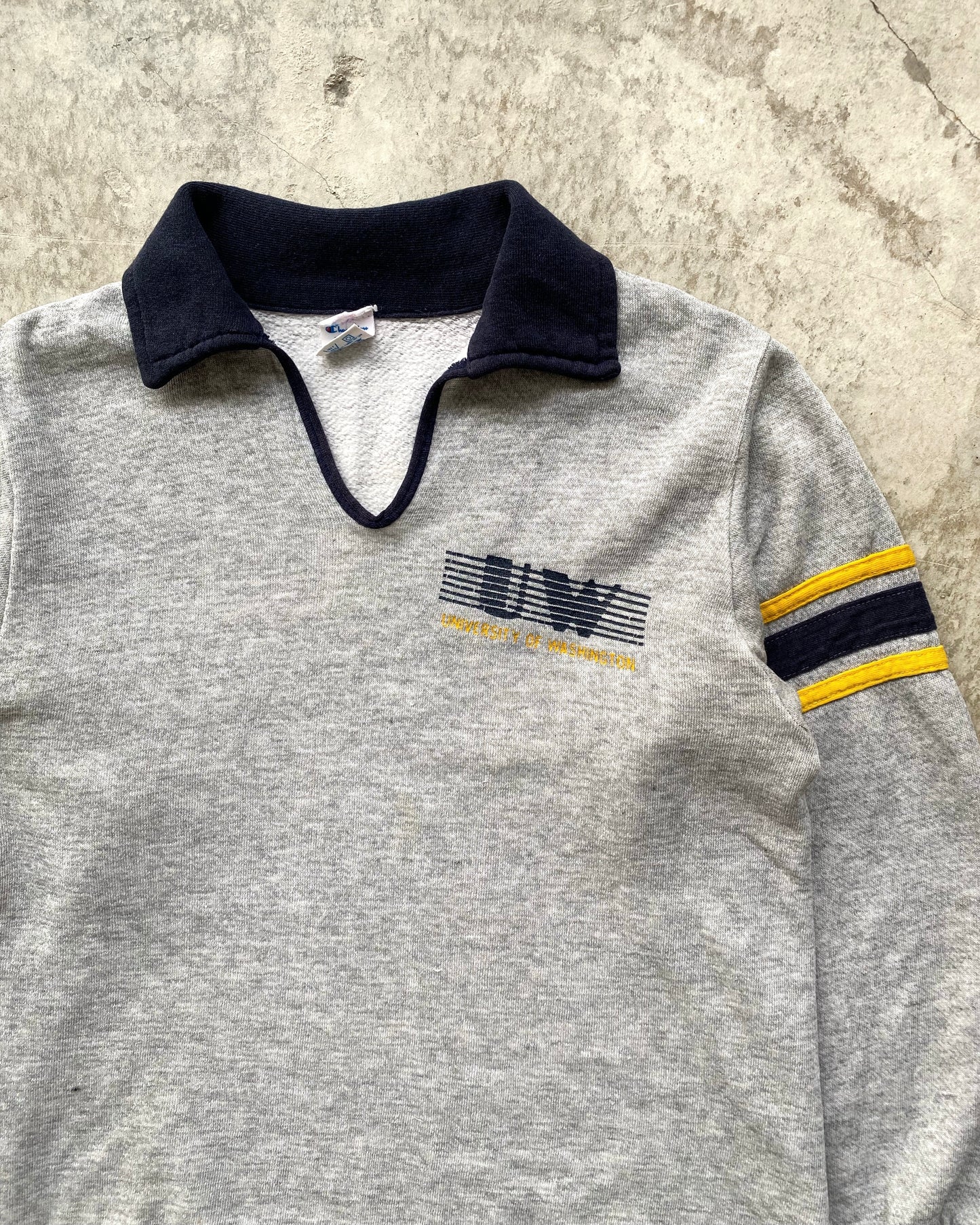 1980S 'UNIVERSITY OF WASHINGTON' CHAMPION PULLOVER SWEATSHIRT (XS/S)