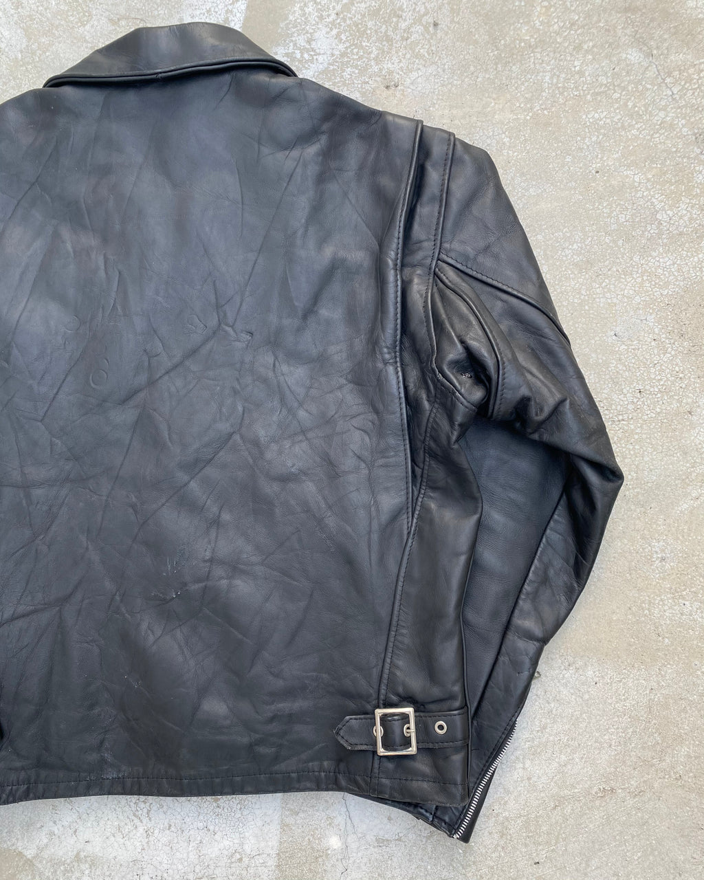 1970S SCHOTT BLACK LEATHER JACKET (M/L)