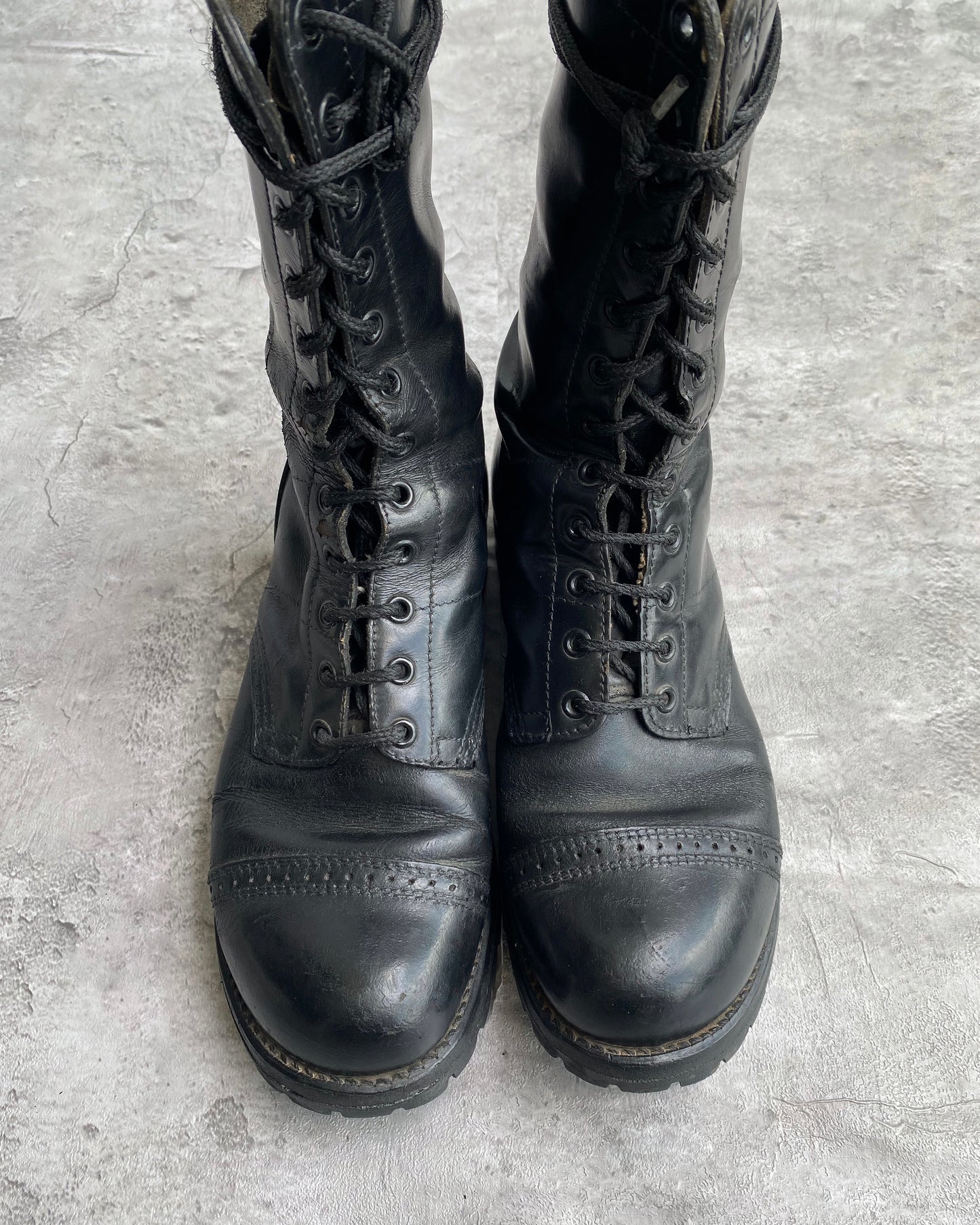1980S US ARMY PARATROOPER VIBRAM SOLE BOOTS (8.5)
