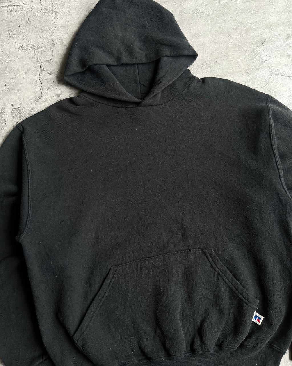 1990S RUSSELL FADED BLACK BLANK HOODIE (M)