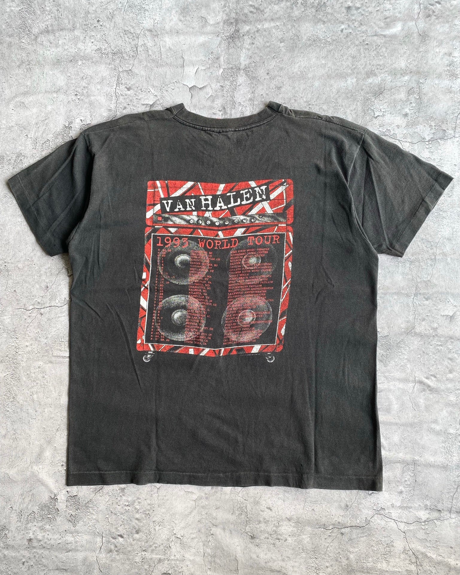 1993 VAN HALEN LIVE WORLD TOUR TEE (XL)