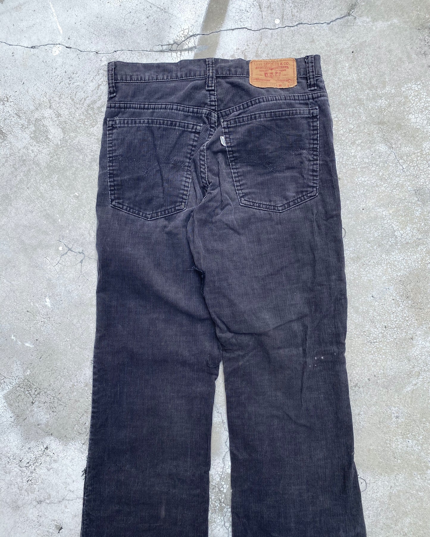 1970S CORDUROY PATCHED LEVI'S 517 FLARED JEANS (29X29)