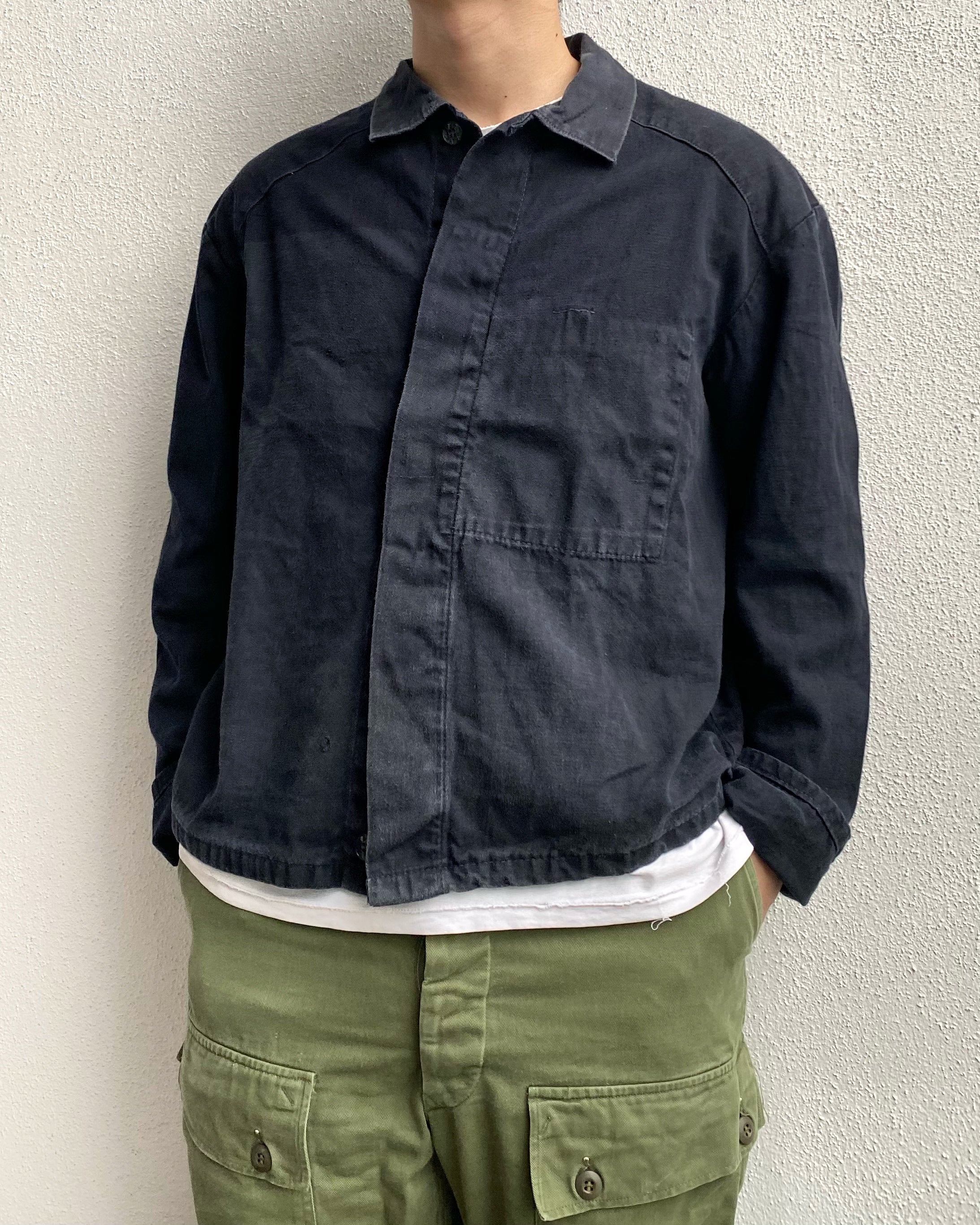 1960S FADED BLACK GERMAN WORKWEAR JACKET (M/L)