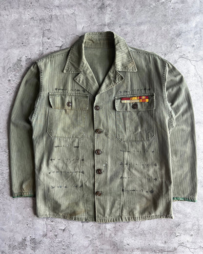 1950S FADED OG-107 PATCHED HBT ARMY SHIRT (M/L)