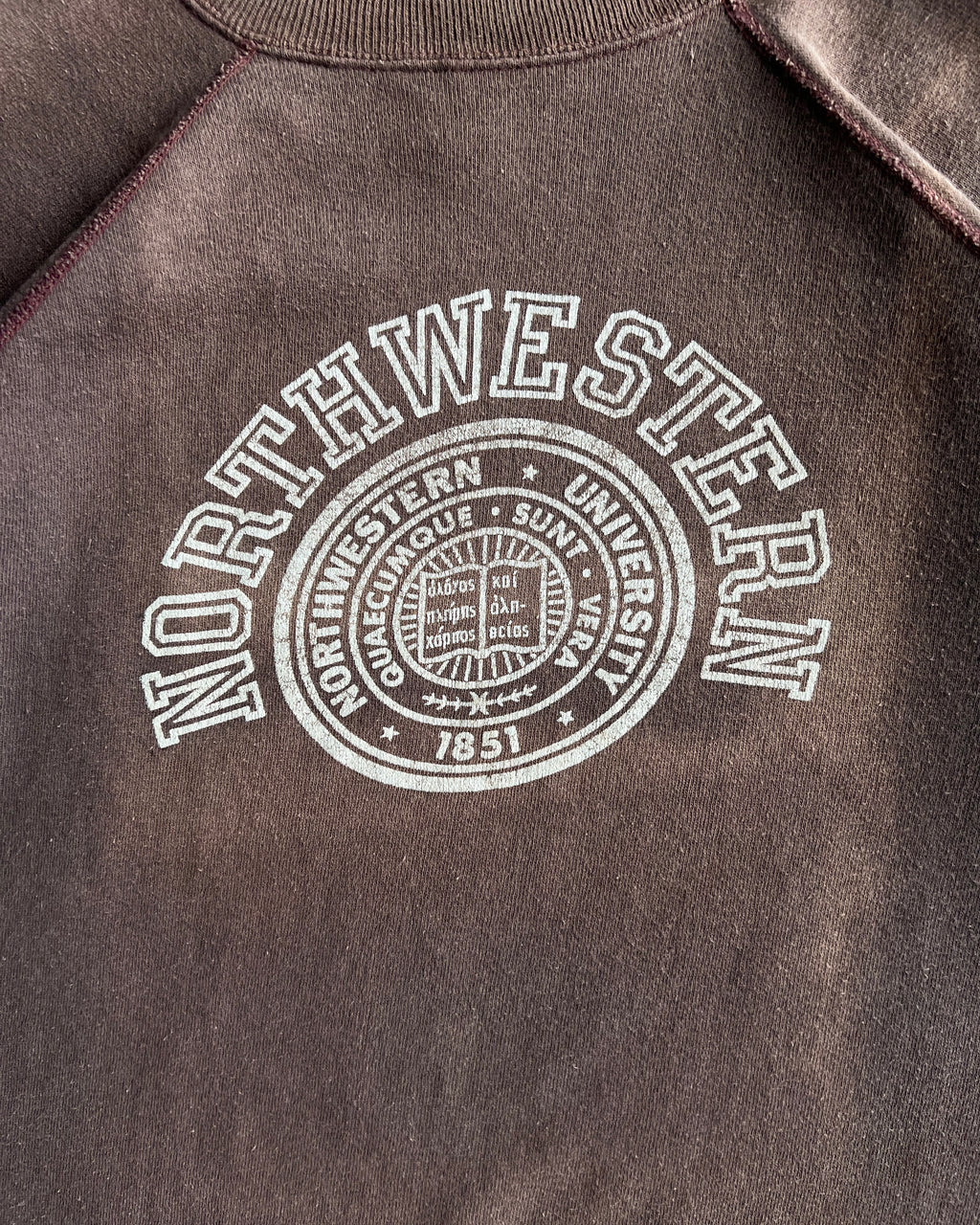 1960S SUN FADED 'NORTH WESTERN UNIVERSITY' SHORT SLEEVES RAGLAN SWEATSHIRT (L)