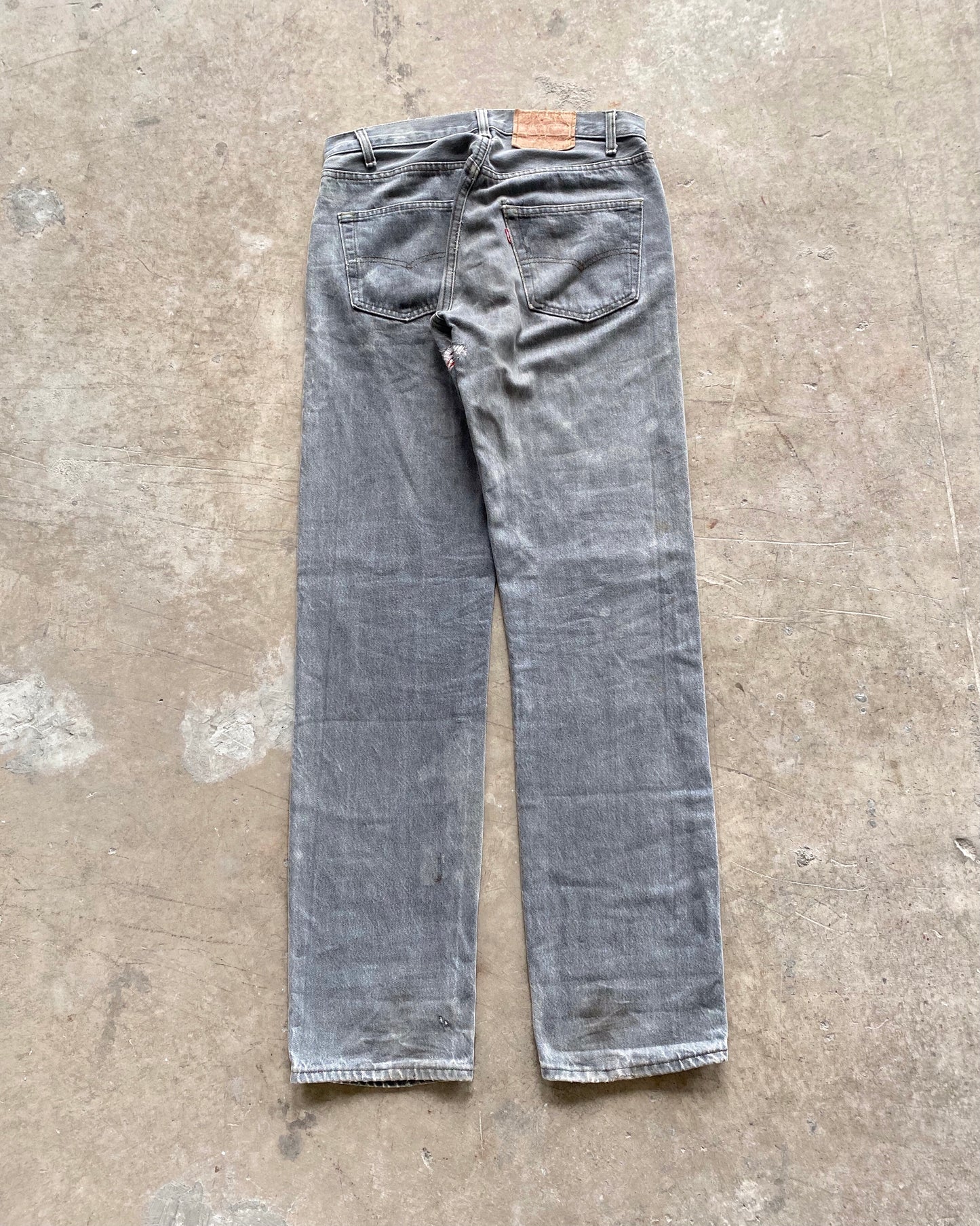 1980S FADED BLACK/GREY LEVI'S 501 JEANS (32X34)