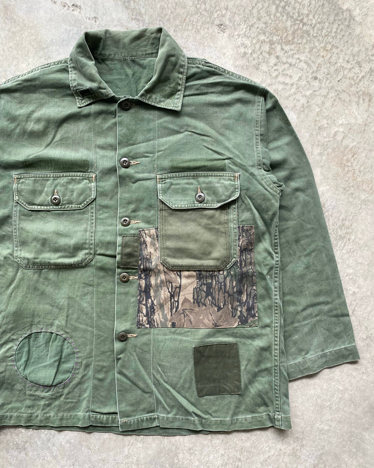 1960S PATCHED/REPAIRED OG-107 US ARMY SHIRT (L-XXL)