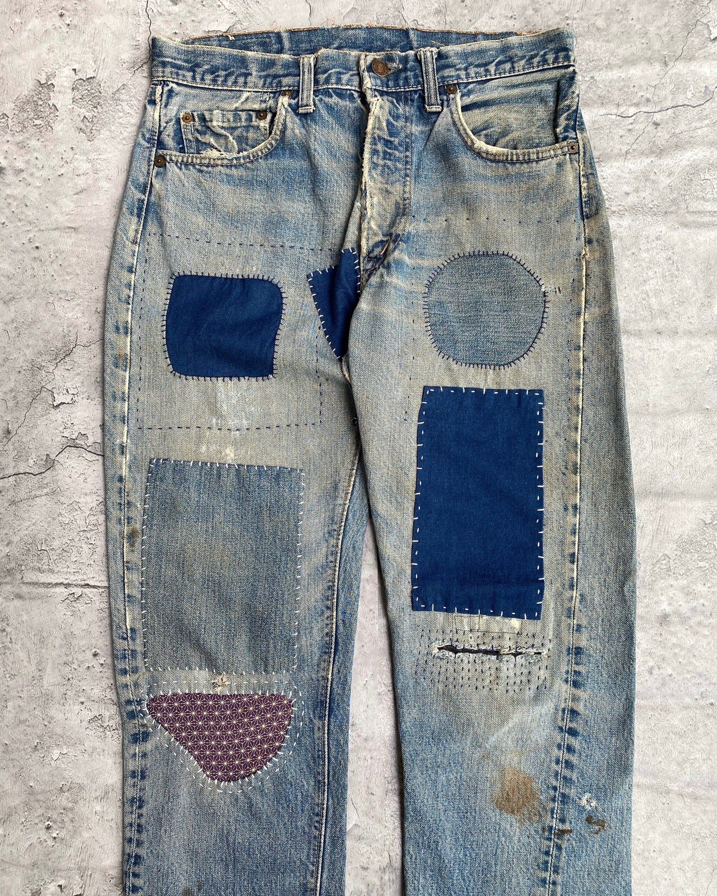 1960S FADED WASHED LEVI’S BIG E 505 PATCHED JEANS (31X30)